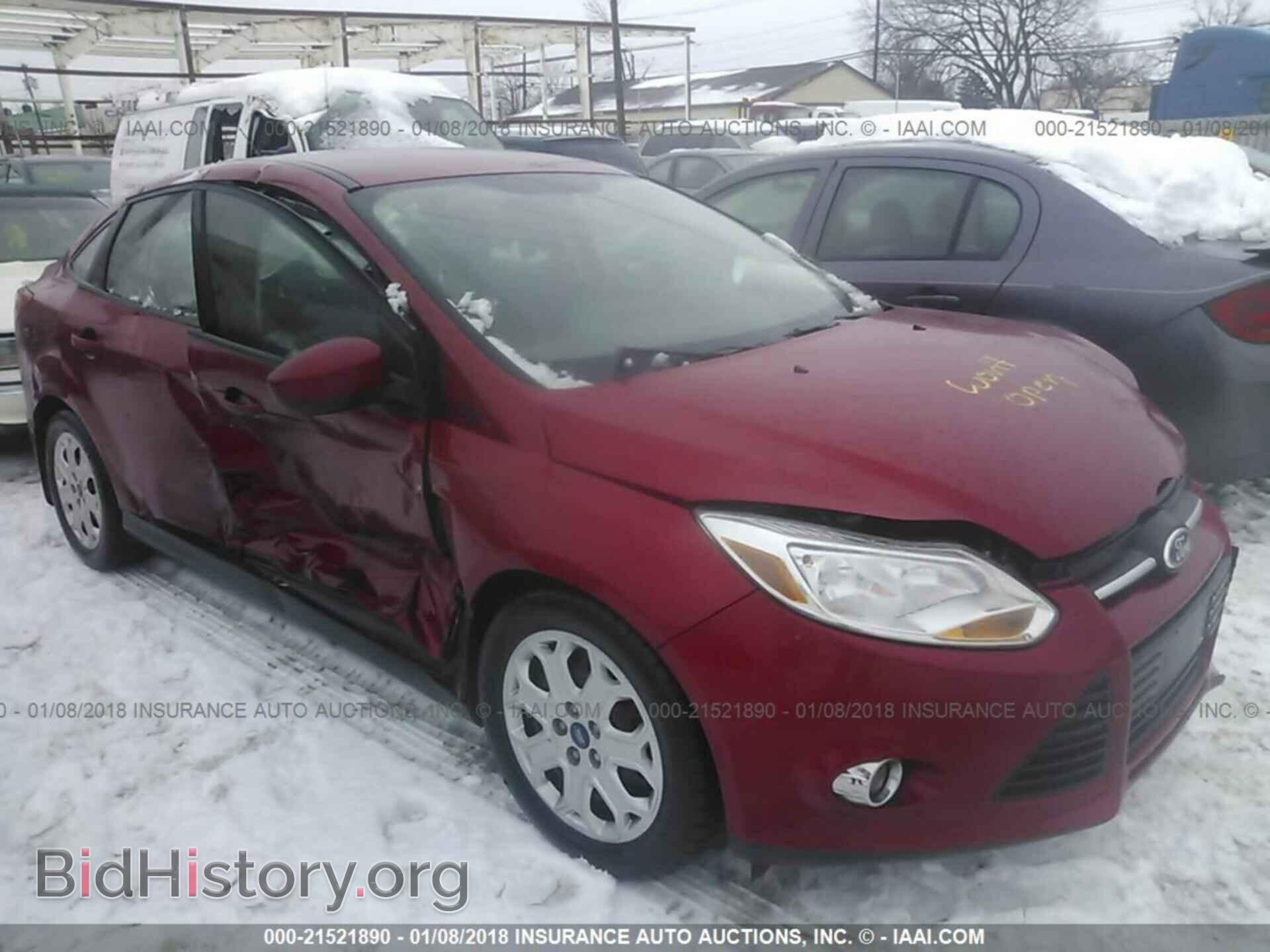 2012 Ford Focus - VIN: 1FAHP3F27CL152343 - Photo 6