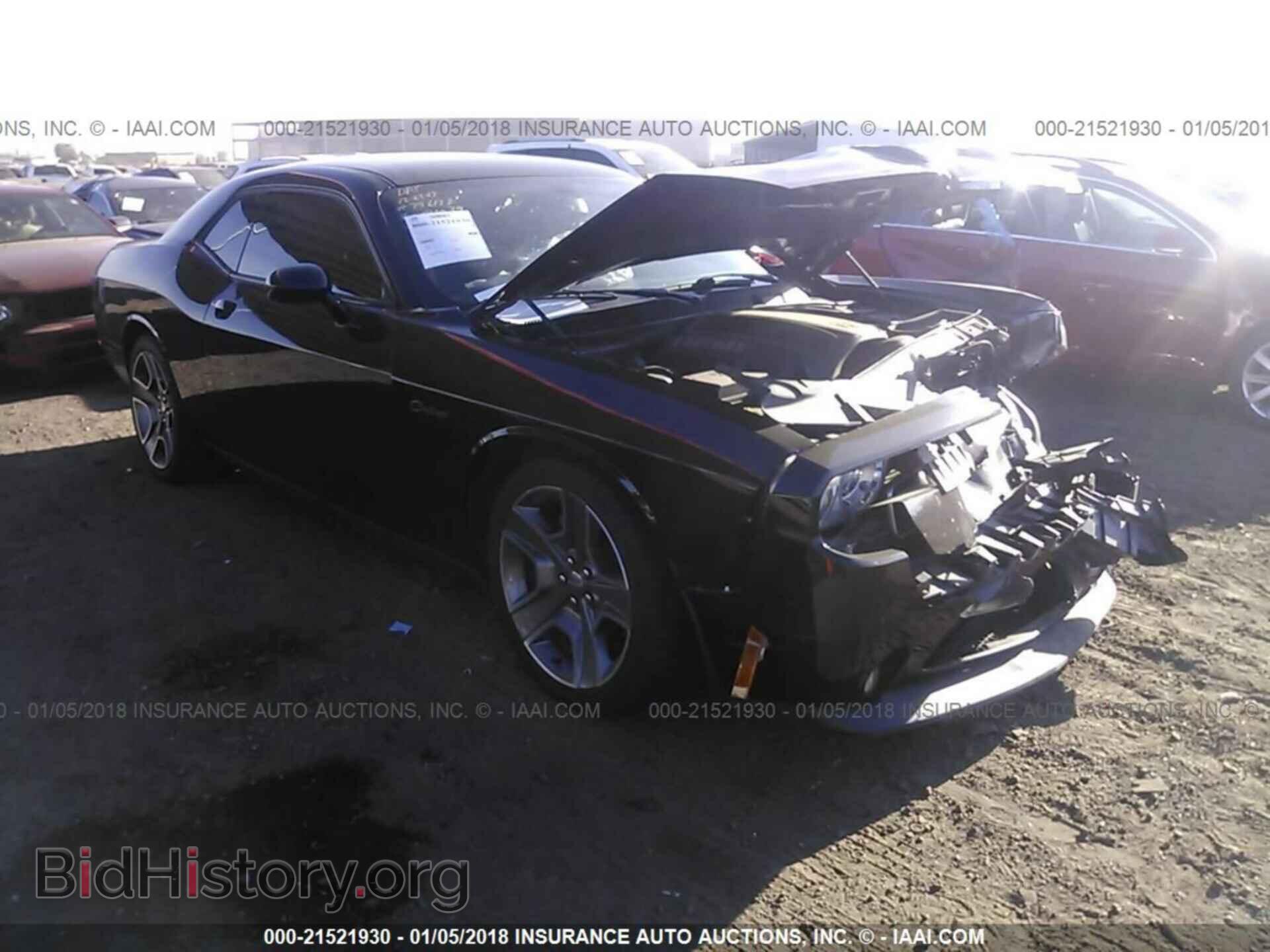 Photo 2C3CDYBT1CH186739 - Dodge Challenger 2012