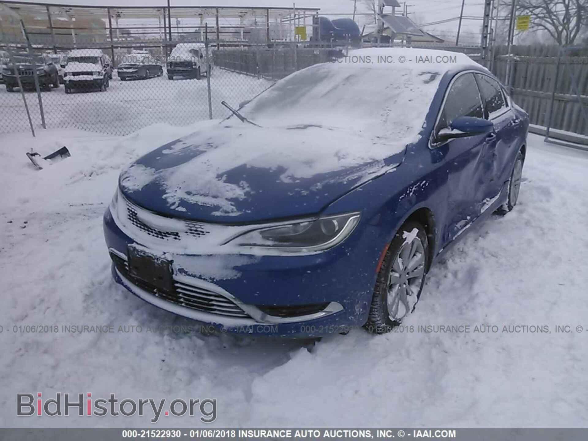 2015 Chrysler 200 - VIN: 1C3CCCAB5FN664395 - Фото 2