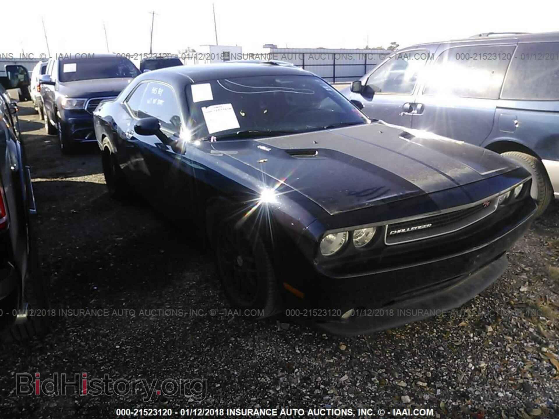 Photo 2C3CDYBT8CH125047 - Dodge Challenger 2012