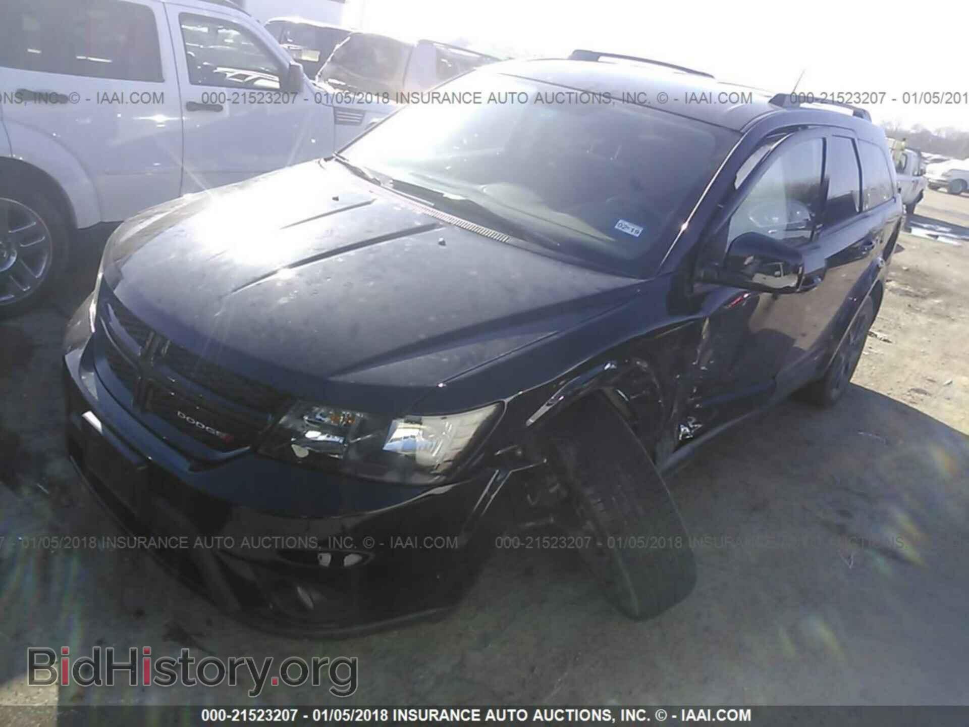 2017 Dodge Journey - VIN: 3C4PDCBB8HT599358 - Photo 2