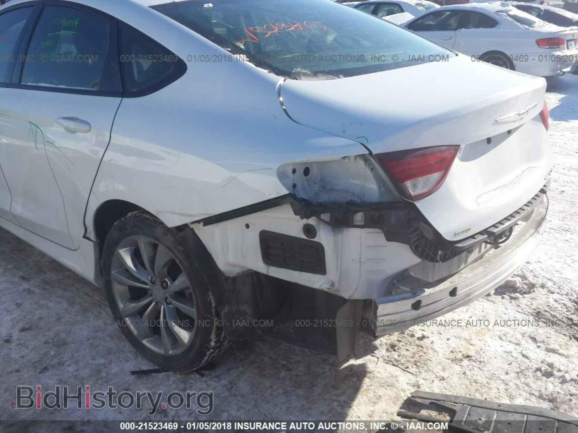 2015 Chrysler 200 - VIN: 1C3CCCBB7FN743601 - Photo 6