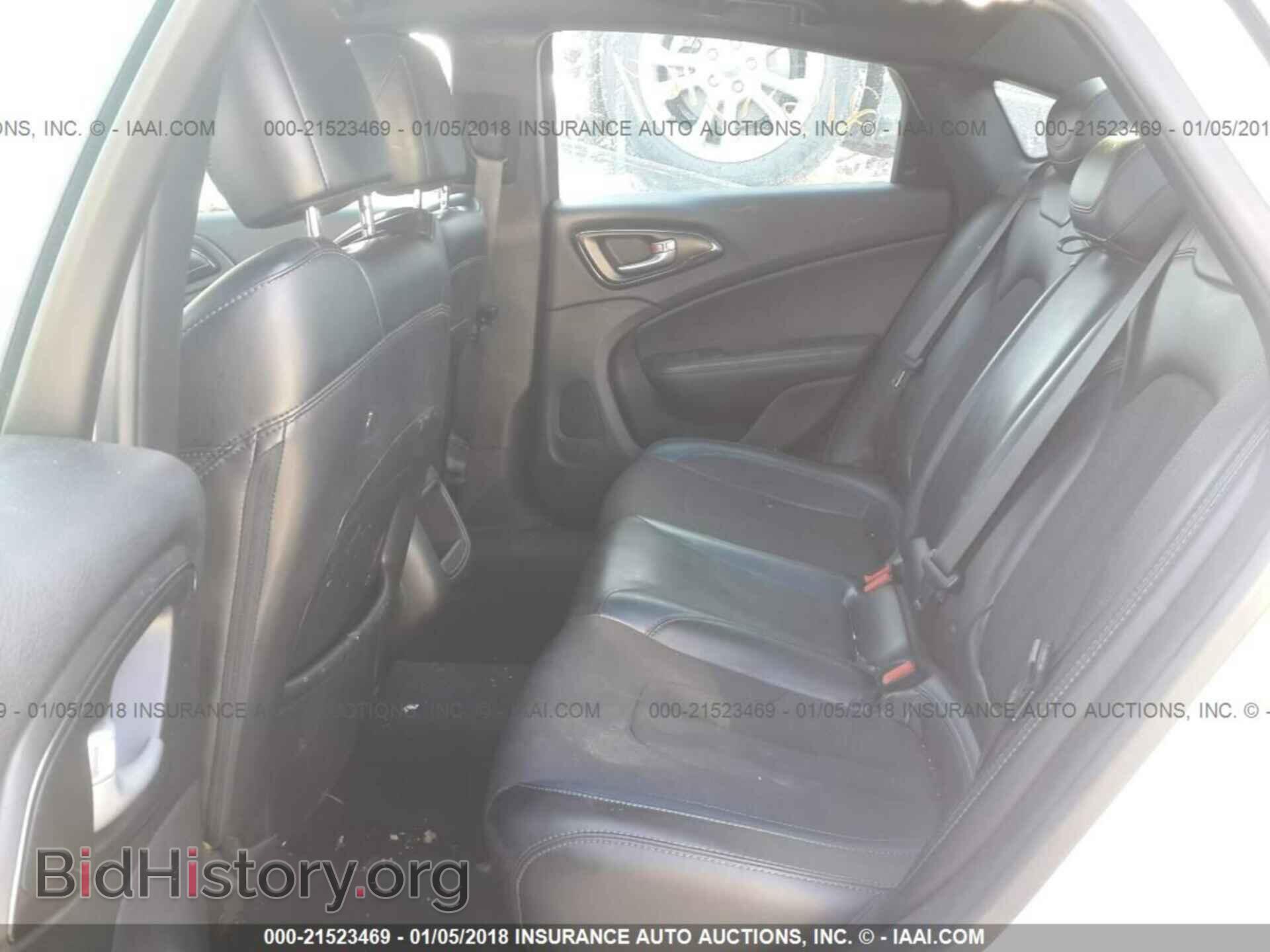 2015 Chrysler 200 - VIN: 1C3CCCBB7FN743601 - Photo 8