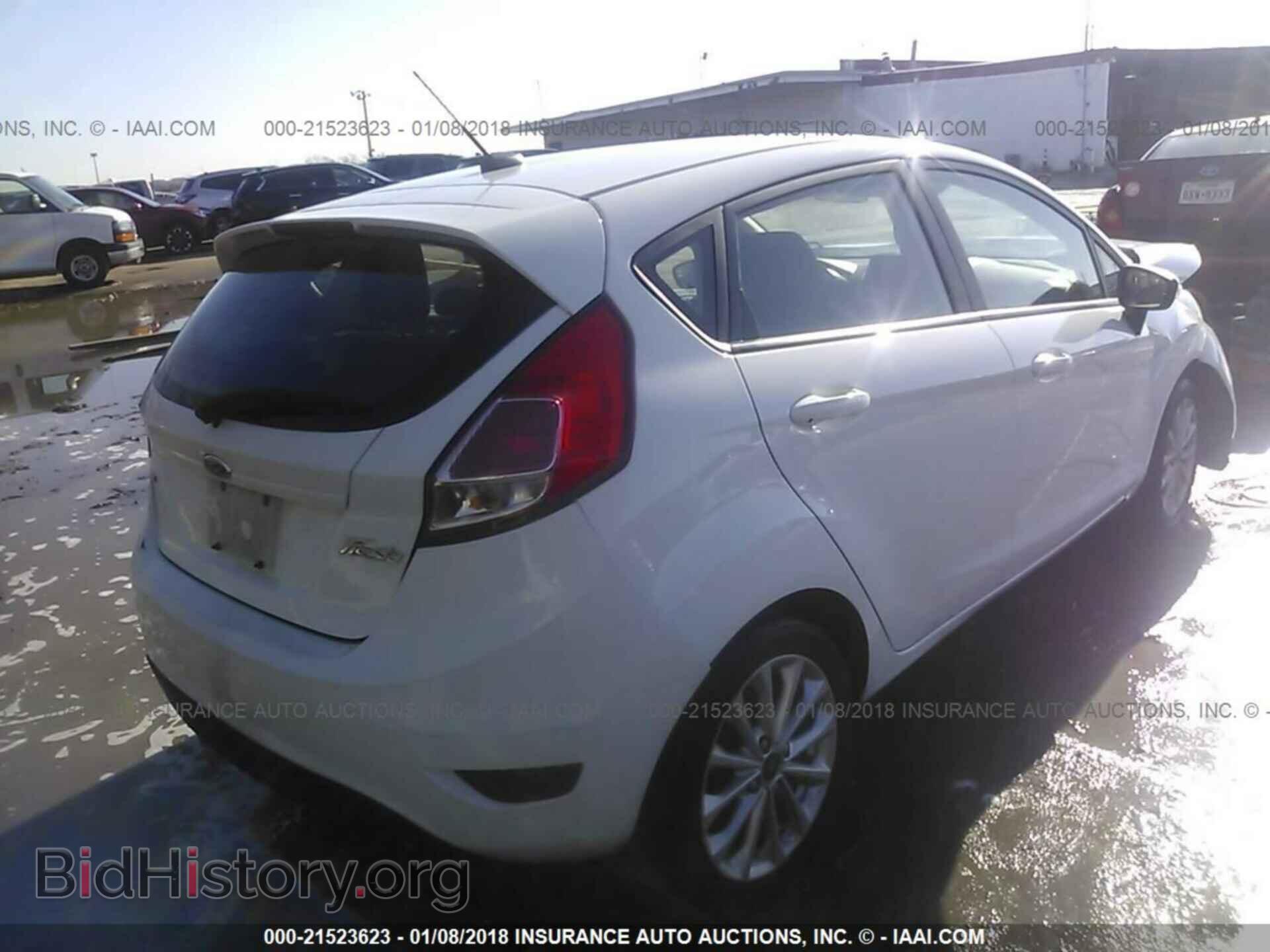 2014 Ford Fiesta - VIN: 3FADP4EJ4EM204431 - Фото 4