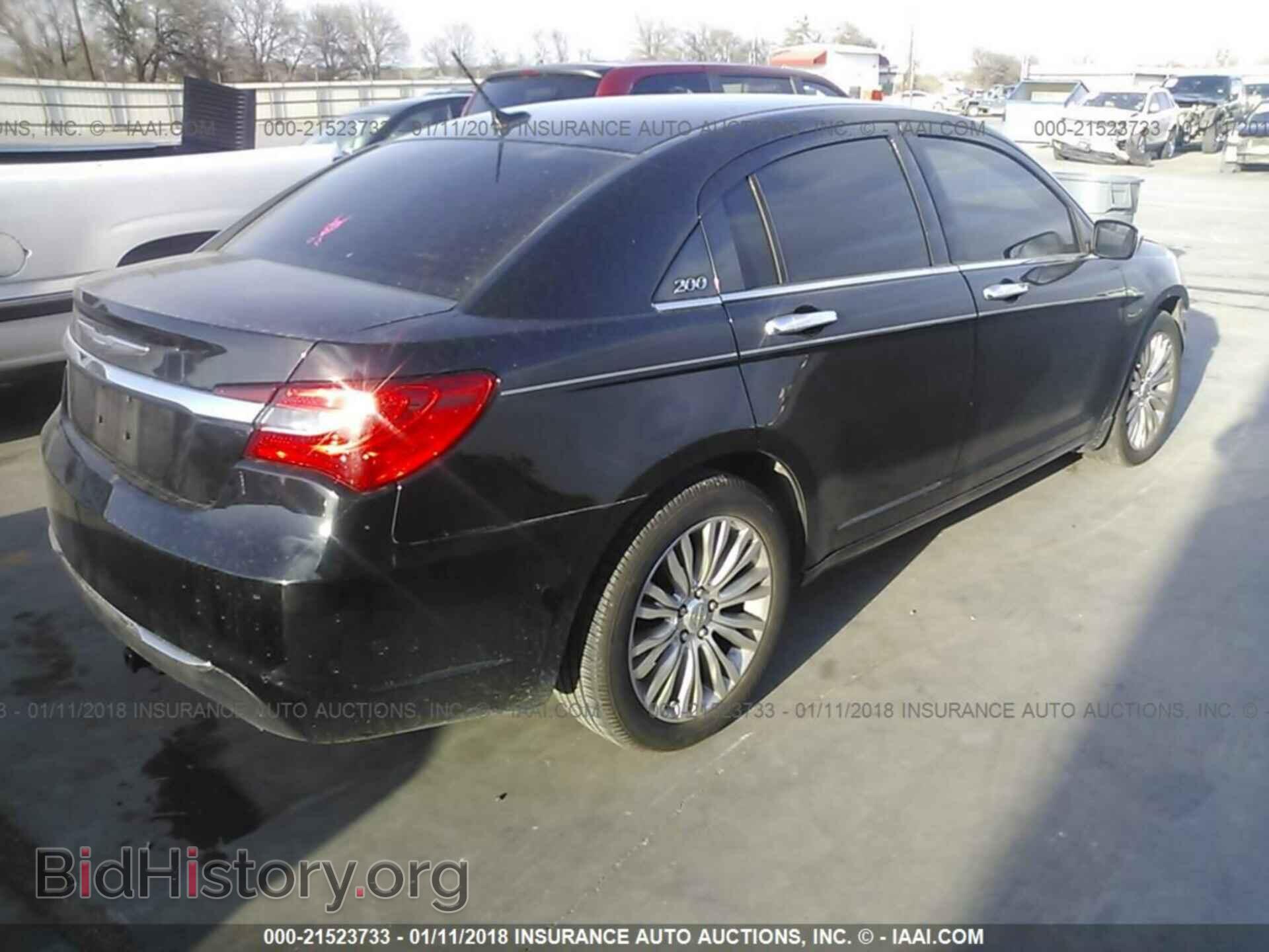 2012 Chrysler 200 - VIN: 1C3CCBCG3CN303097 - Фото 4