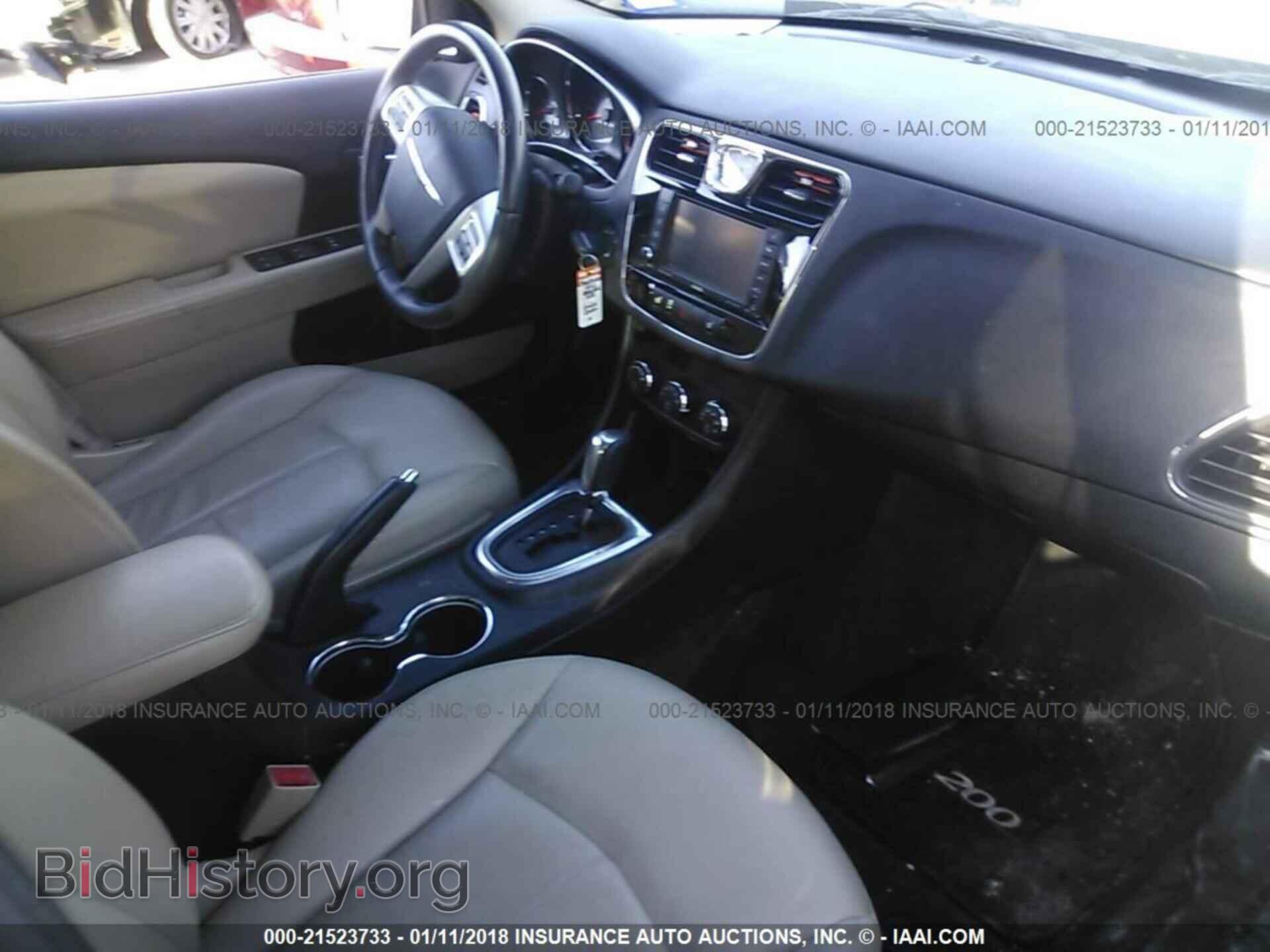 2012 Chrysler 200 - VIN: 1C3CCBCG3CN303097 - Фото 5