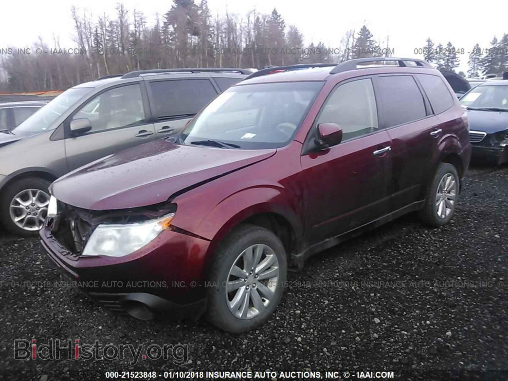 2011 Subaru Forester - VIN: JF2SHBCC3BH710454 - Фото 2