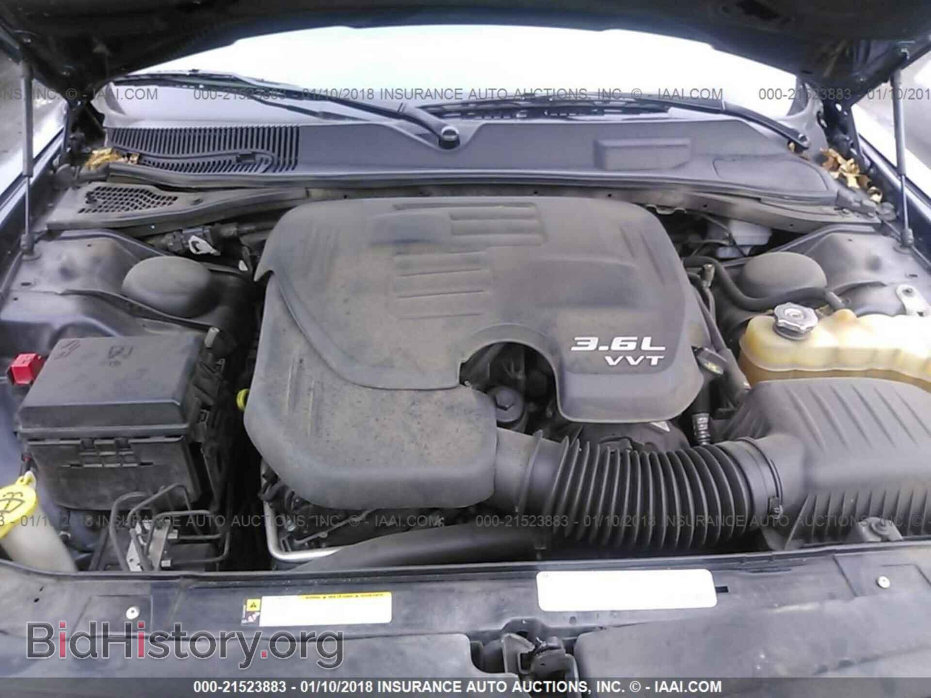 2012 Dodge Challenger - VIN: 2C3CDYAG4CH162102 - Photo 10