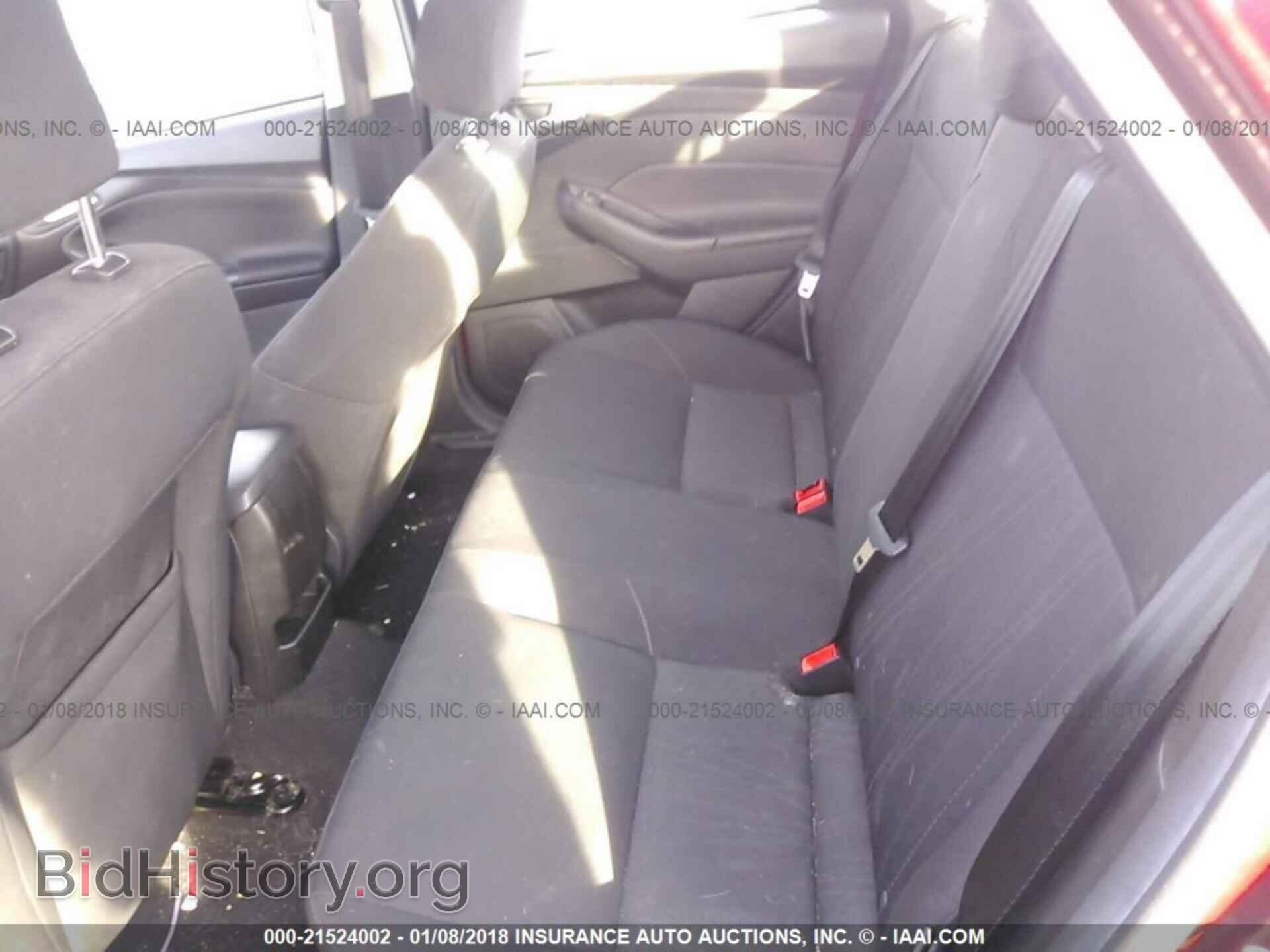 2016 Ford Focus - VIN: 1FADP3FE3GL357429 - Photo 8