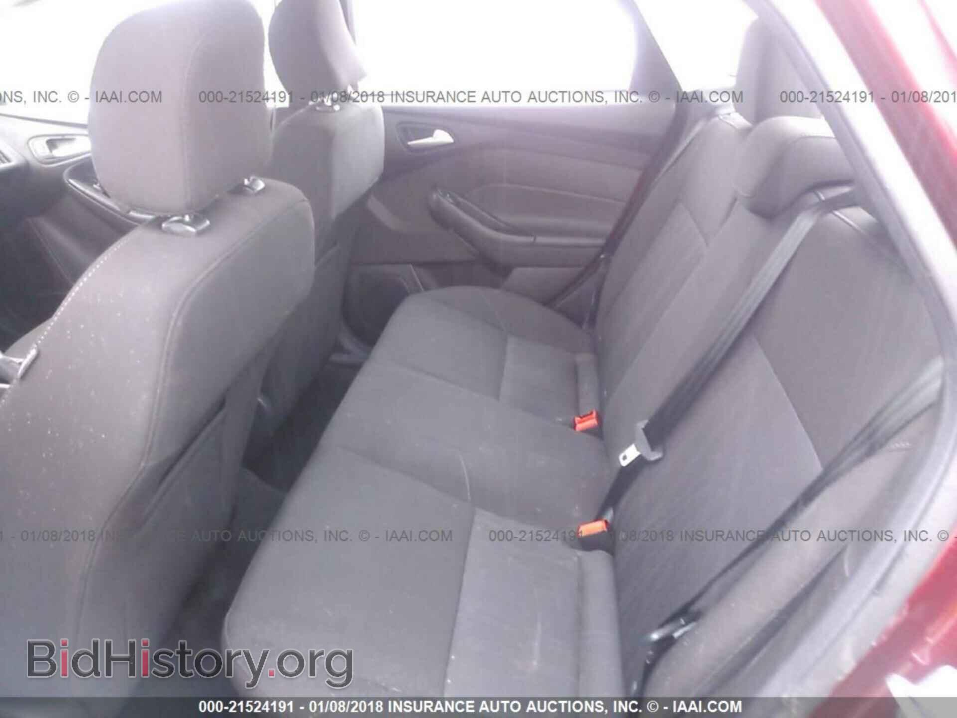 2017 Ford Focus - VIN: 1FADP3FE3HL310421 - Photo 8