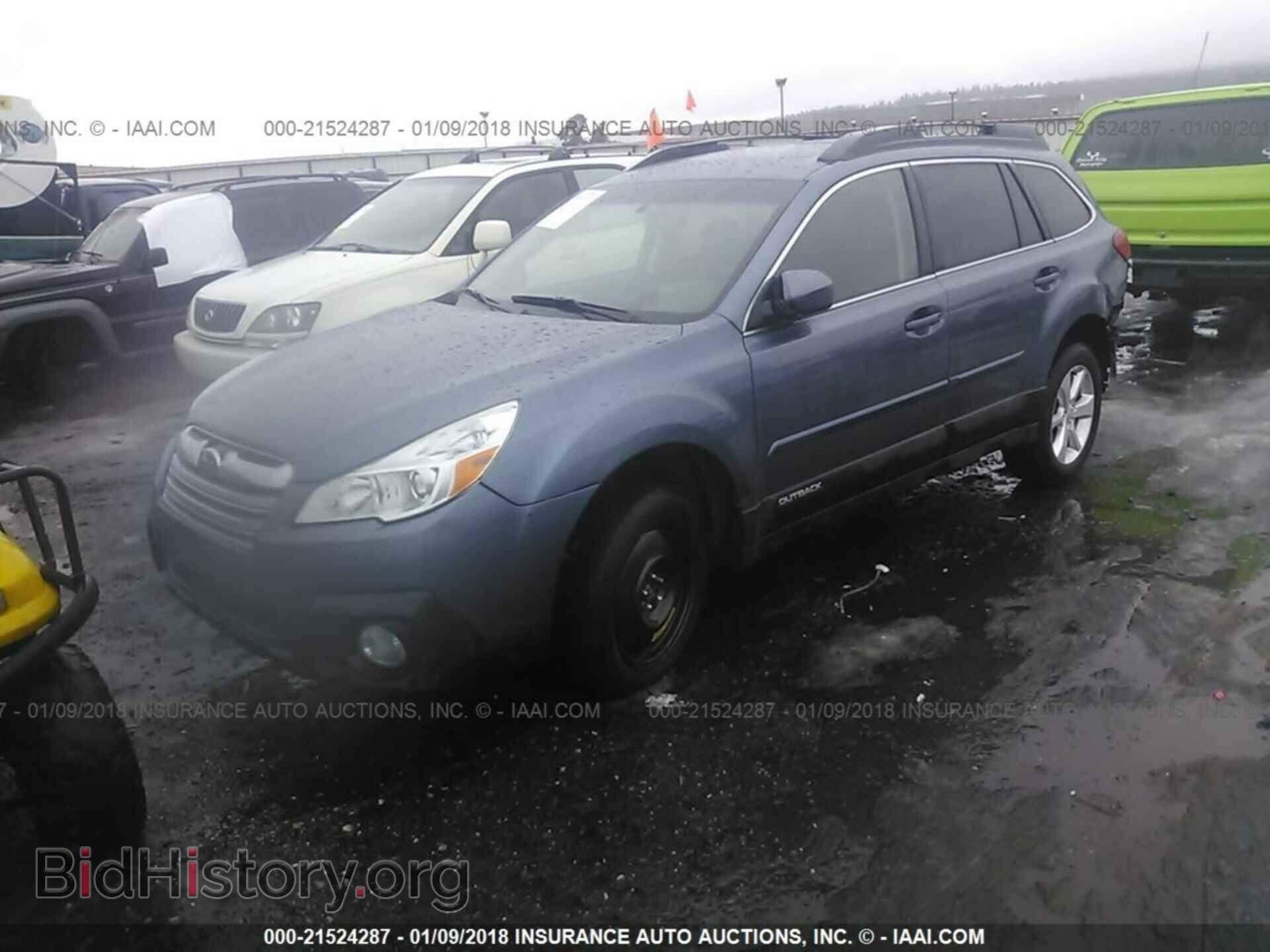 2013 Subaru Outback - VIN: 4S4BRBGCXD3308271 - Фото 2
