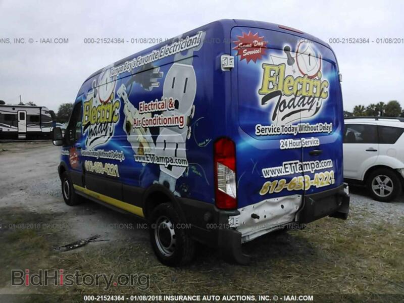 2015 Ford TRANSIT (VIN 1FTNR2CM2FKA63524) — фото 3 из 10