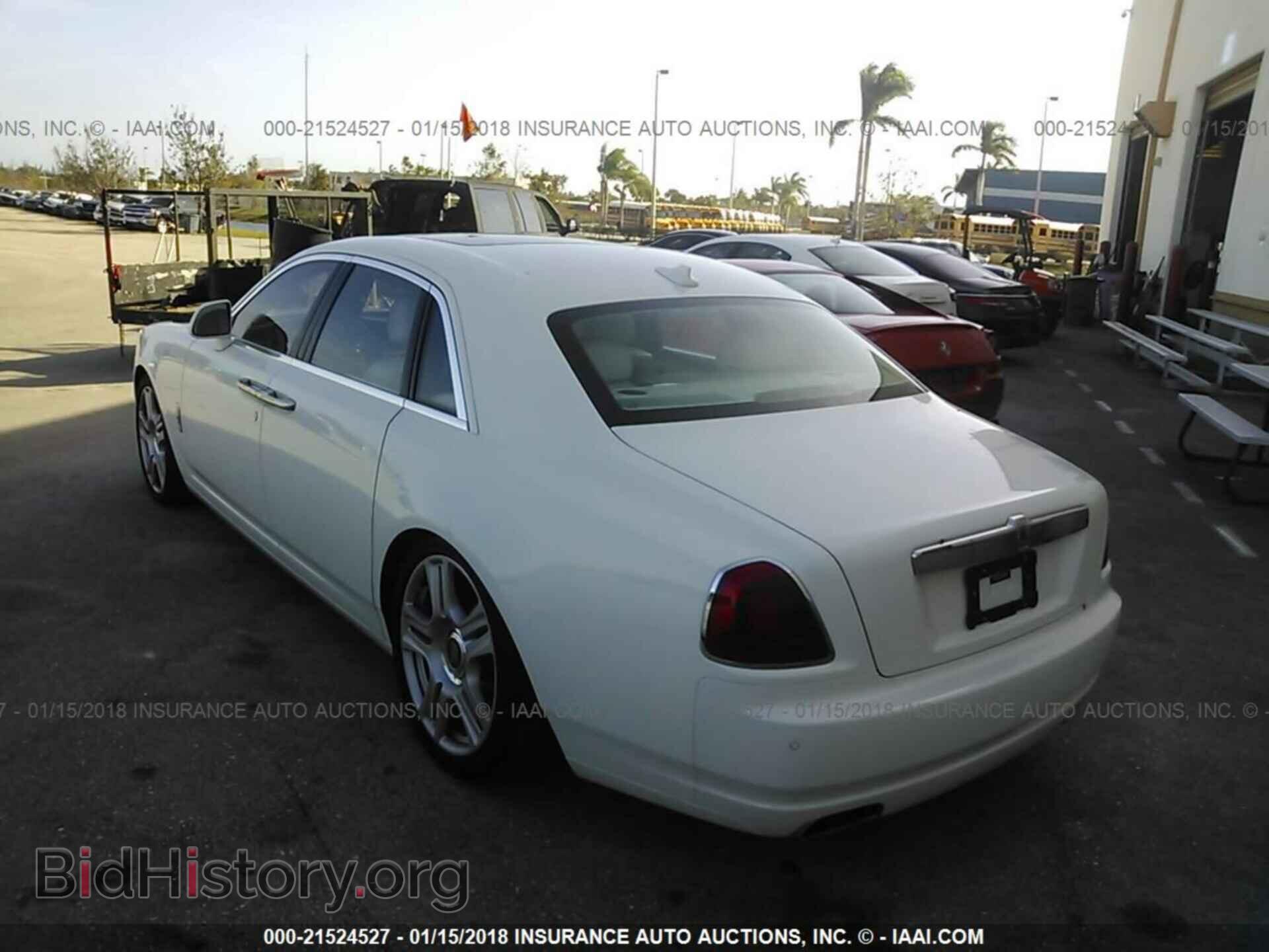 2015 Rolls-royce Ghost - VIN: SCA664S58FUX53180 - Photo 3