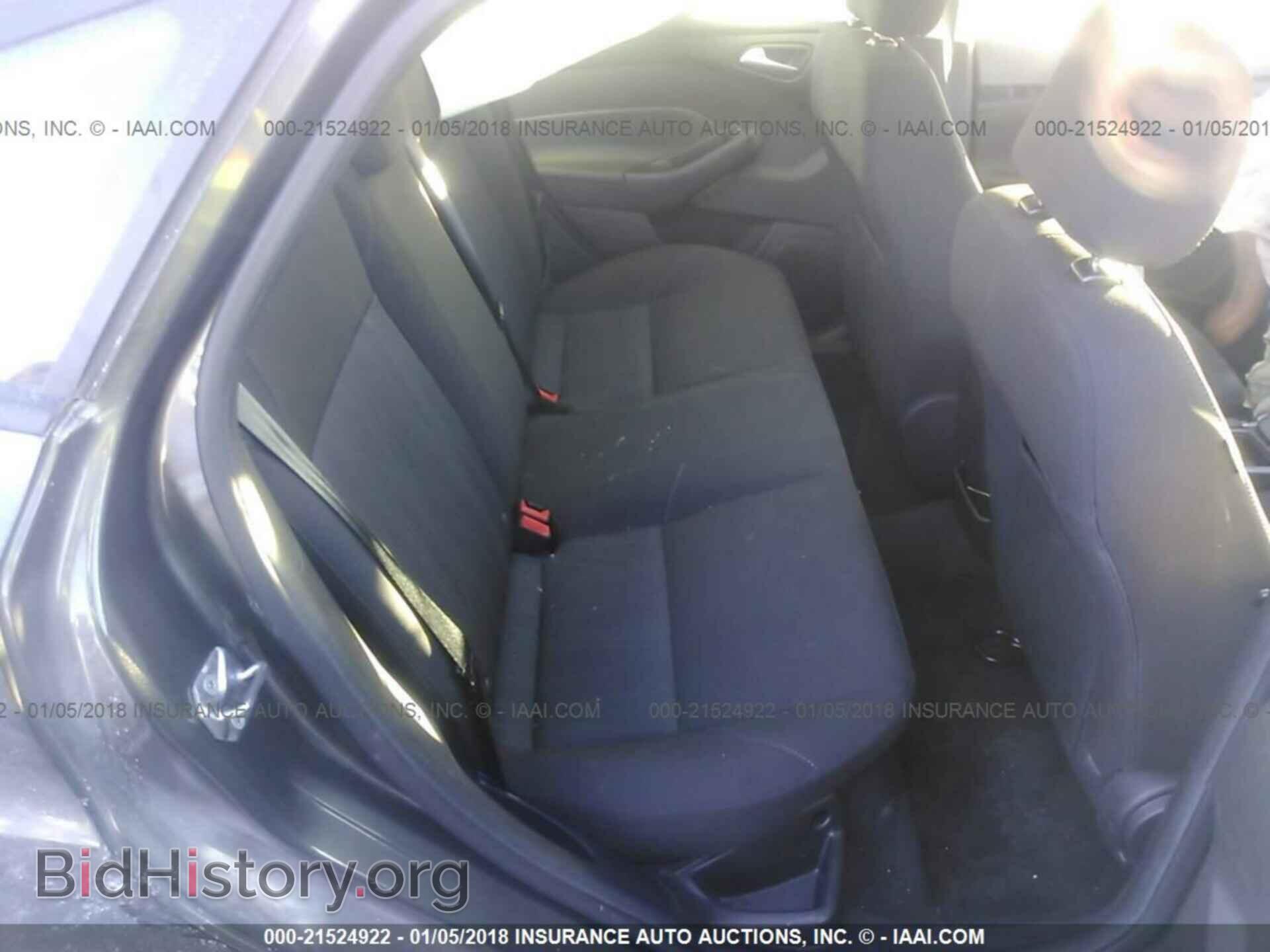 2015 Ford Focus - VIN: 1FADP3F29FL366835 - Photo 8