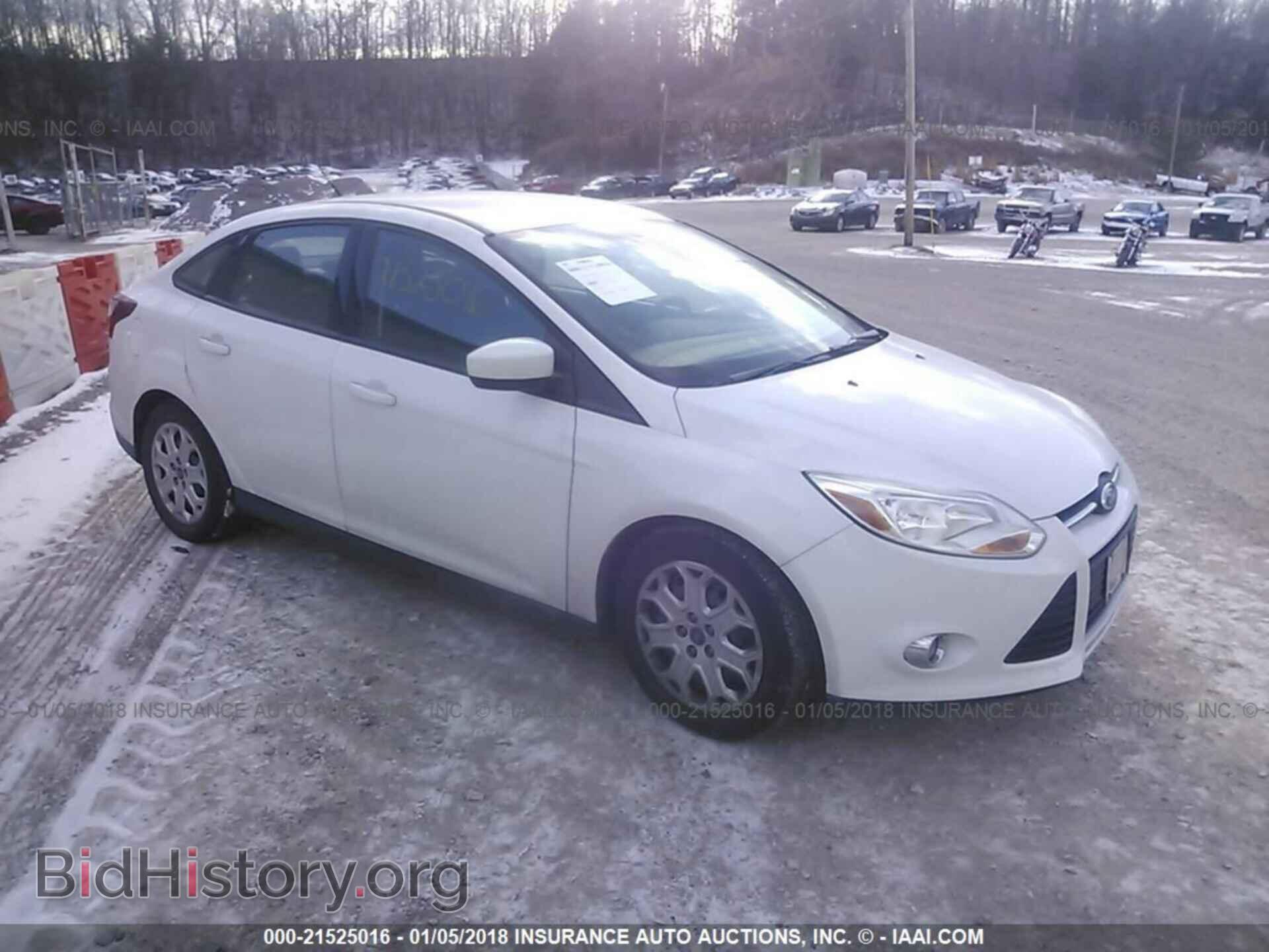 Photo 1FAHP3F20CL186687 - Ford Focus 2012
