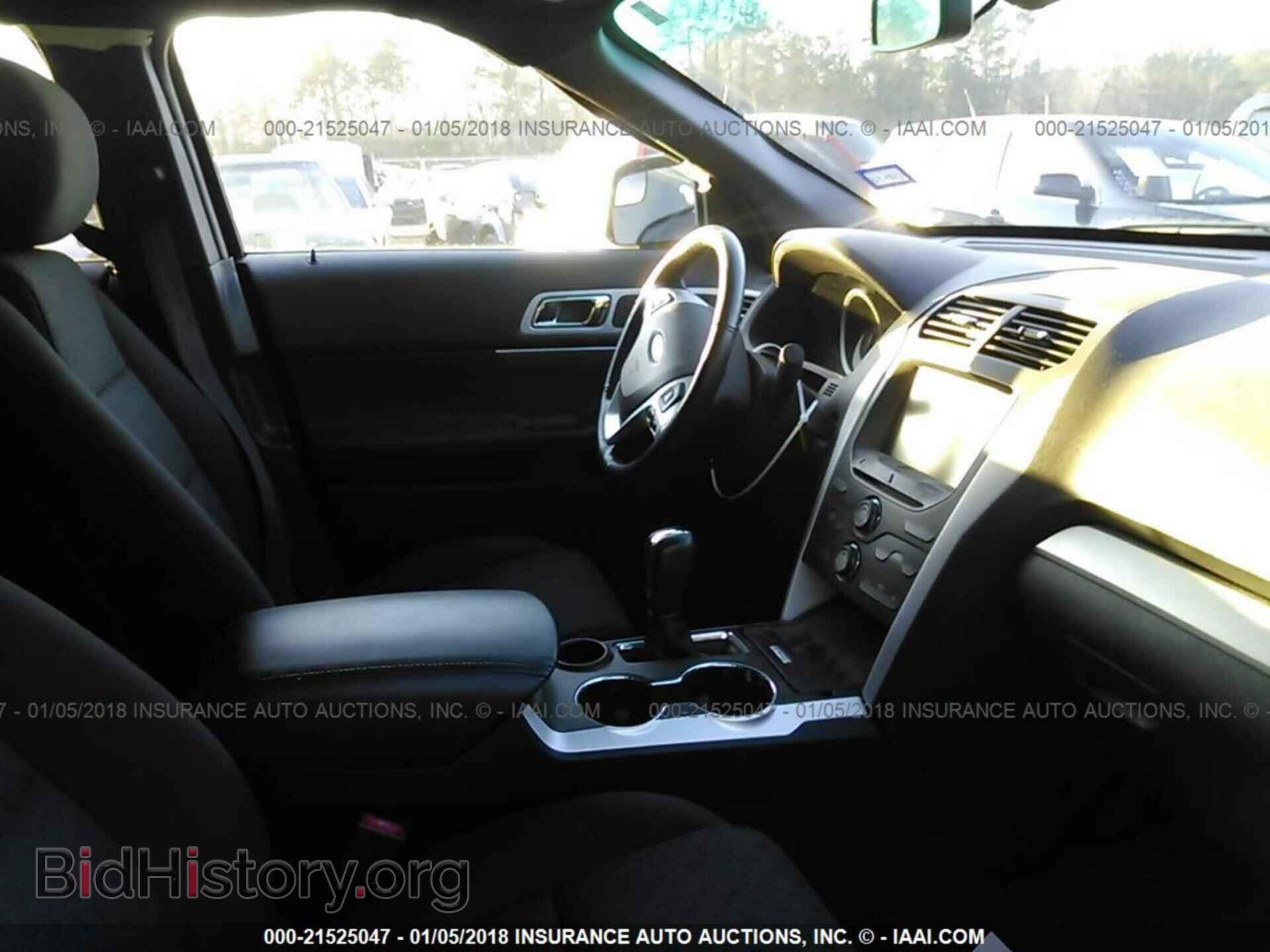 2014 Ford Explorer - VIN: 1FM5K7D82EGC06519 - Photo 5