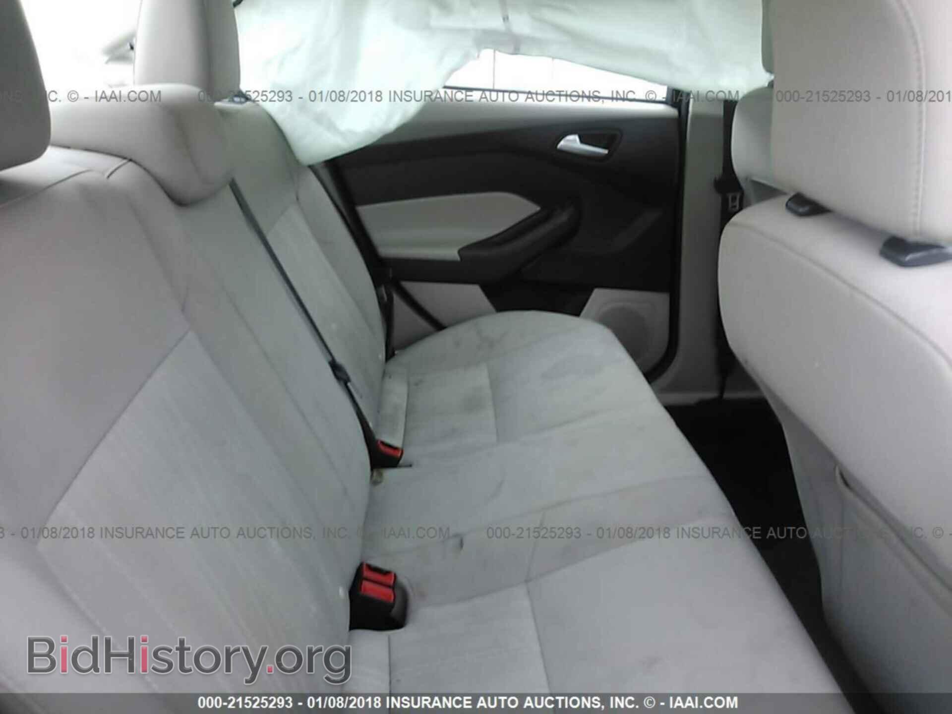2015 Ford Focus - VIN: 1FADP3F25FL263735 - Photo 8