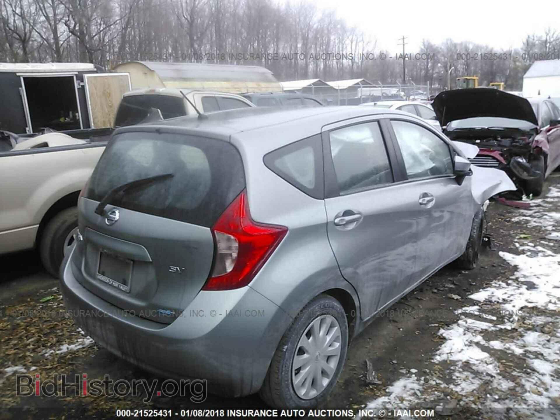2015 Nissan Versa note - VIN: 3N1CE2CP6FL369799 - Фото 4