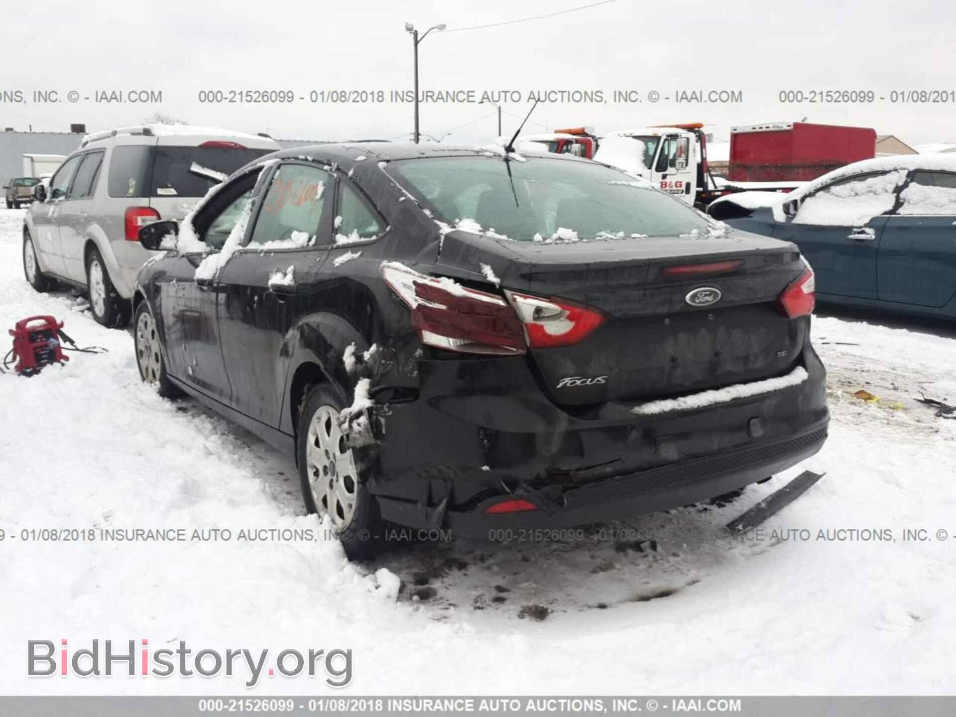 2012 Ford Focus - VIN: 1FAHP3F20CL304348 - Photo 3
