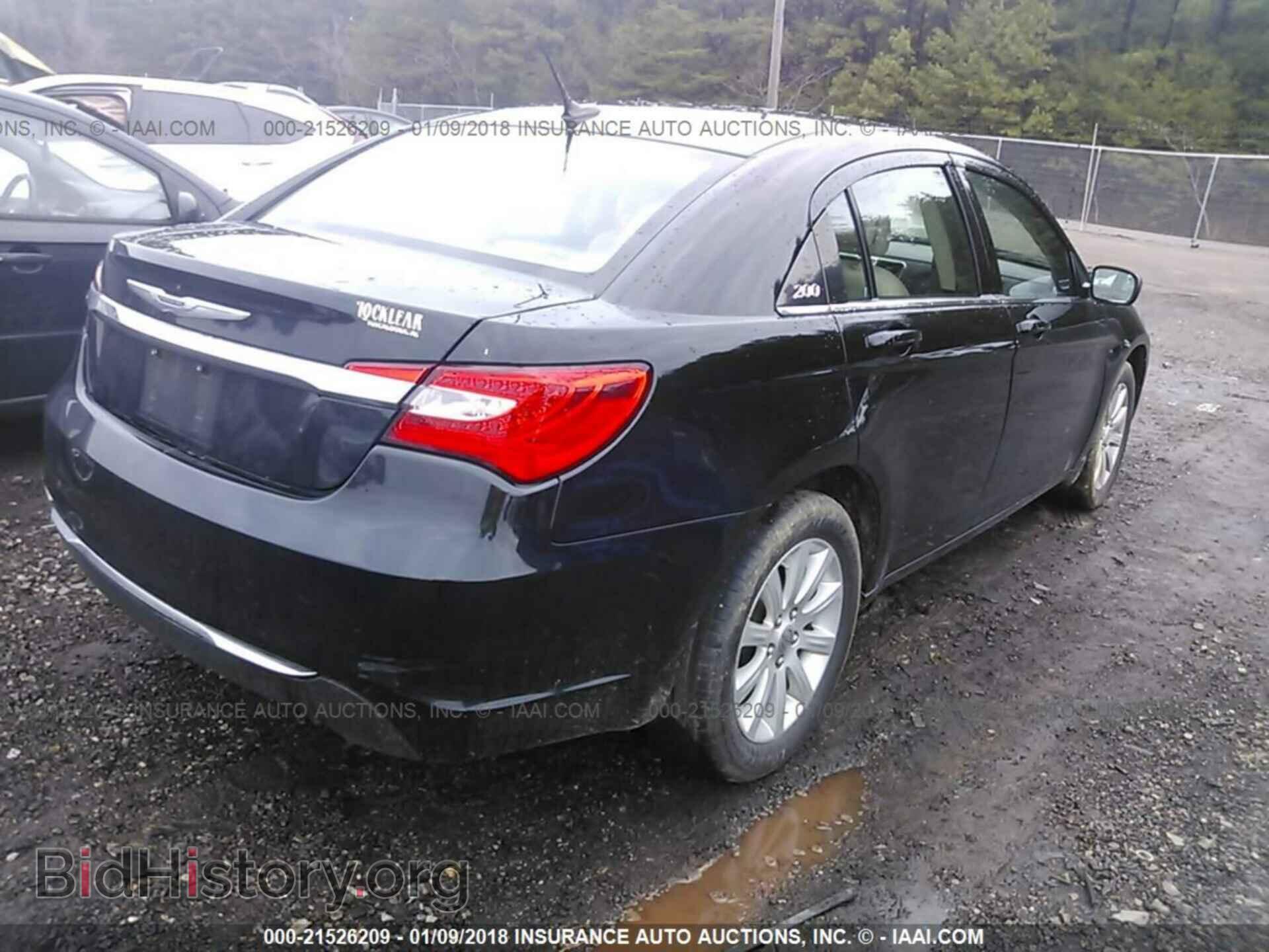 2013 Chrysler 200 - VIN: 1C3CCBBB5DN515247 - Фото 4