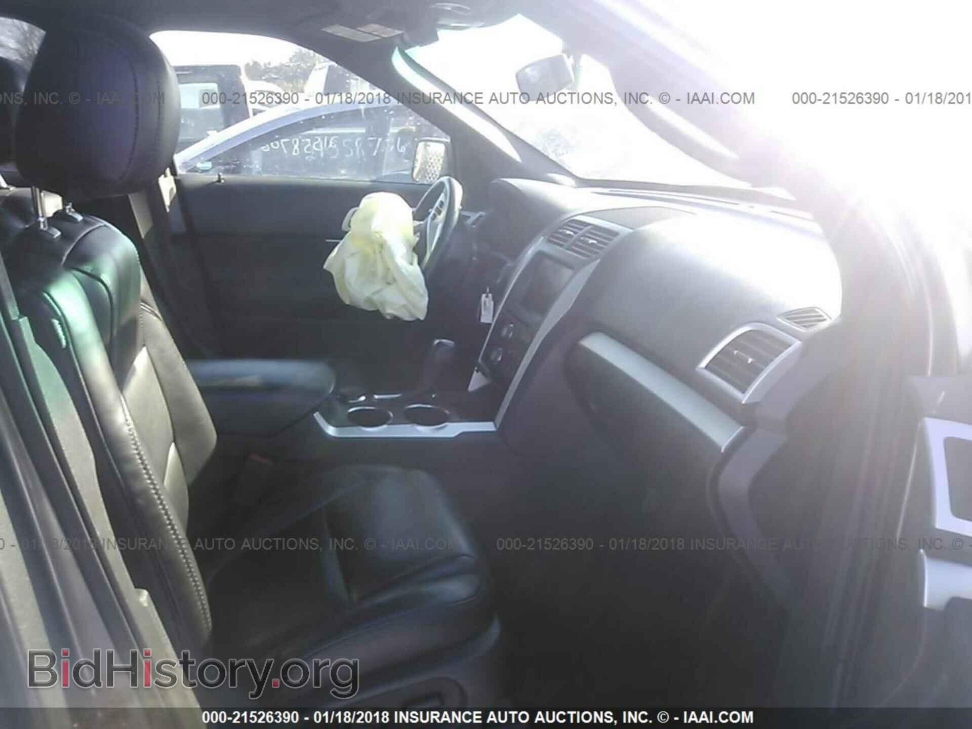2013 Ford Explorer - VIN: 1FM5K8D83DGA87562 - Photo 5