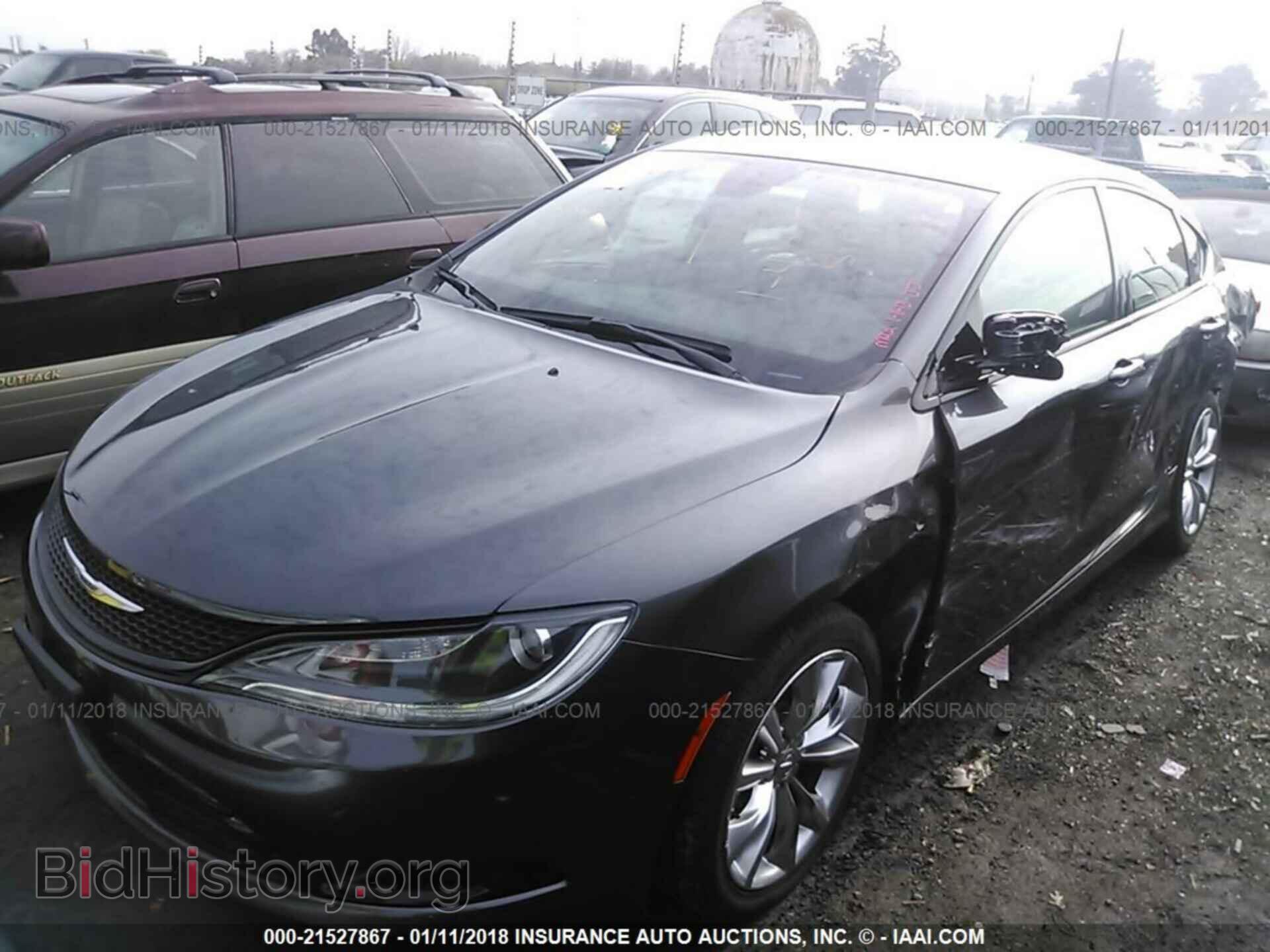 2015 Chrysler 200 - VIN: 1C3CCCBG3FN505935 - Photo 2