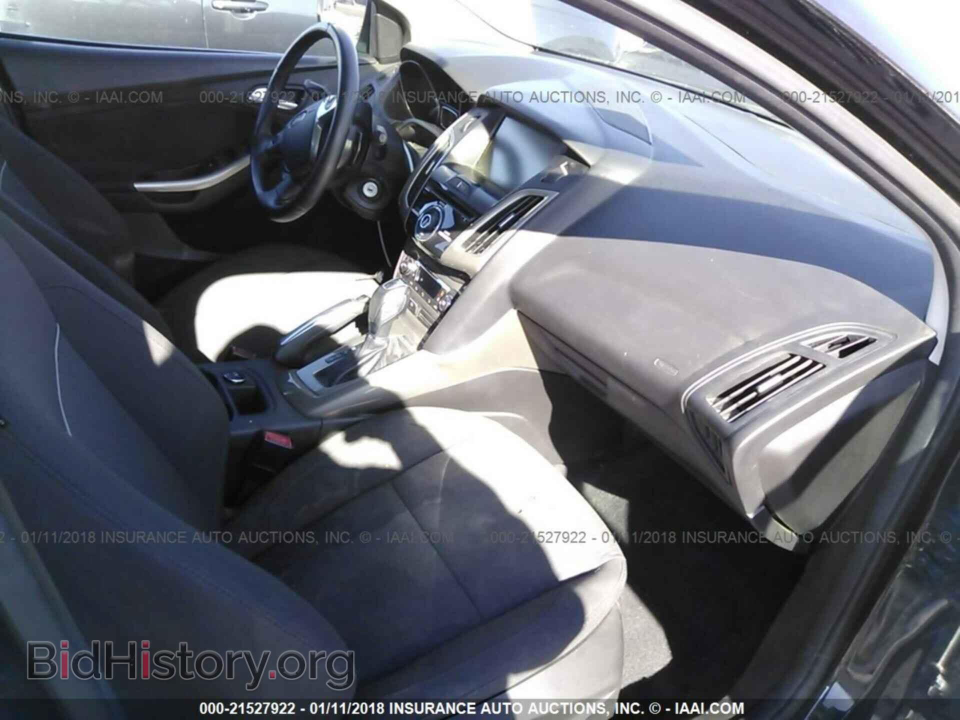 2012 Ford Focus - VIN: 1FAHP3M26CL467962 - Фото 5