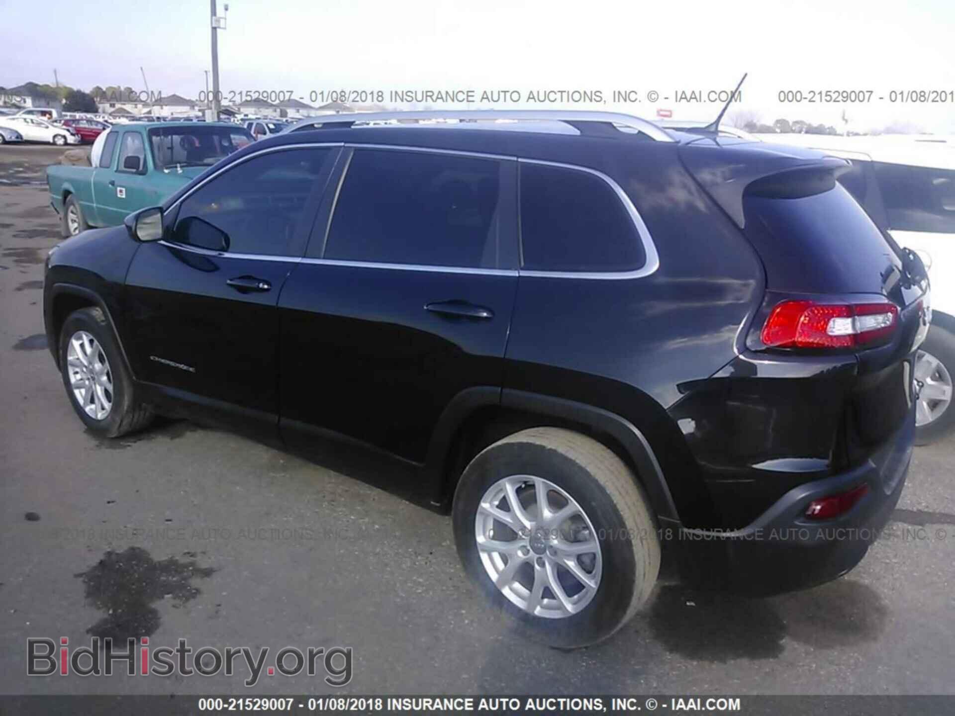 2014 Jeep Cherokee - VIN: 1C4PJLCS7EW258580 - Photo 3