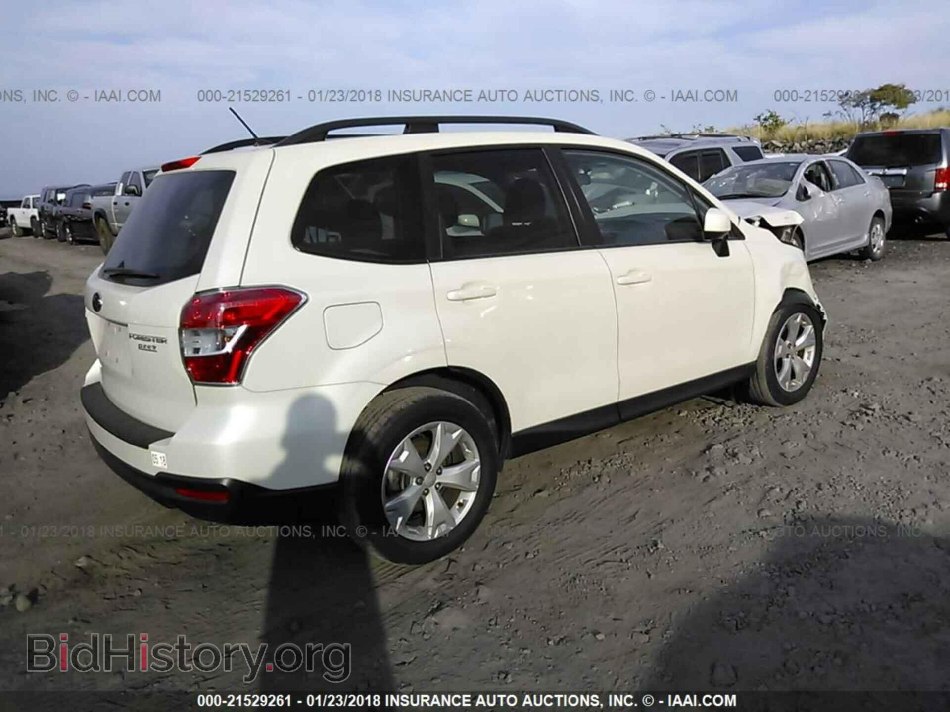 2015 Subaru Forester - VIN: JF2SJADC2FH422234 - Photo 4
