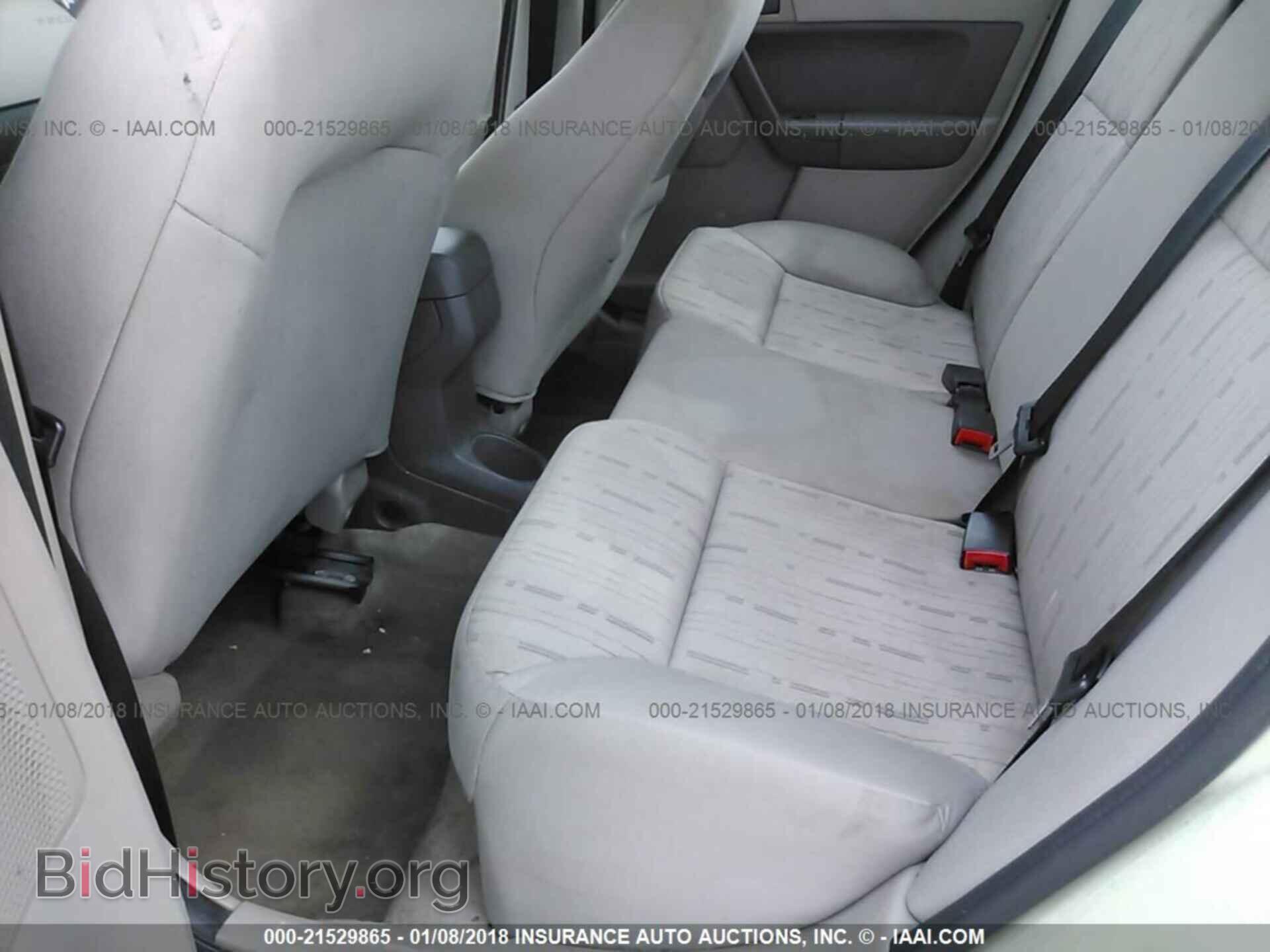 2011 Ford Focus - VIN: 1FAHP3FN4BW174792 - Photo 8