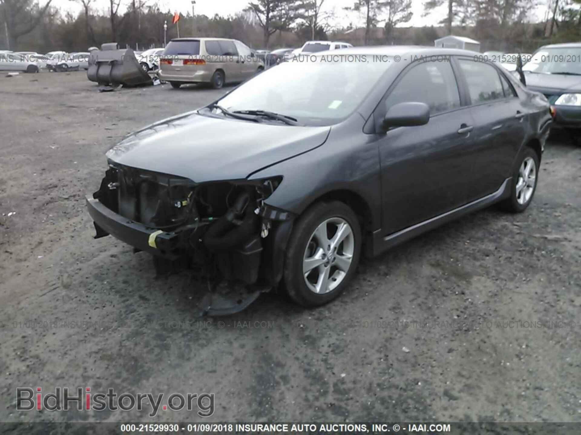 2011 Toyota Corolla - VIN: 2T1BU4EEXBC627578 - Photo 2