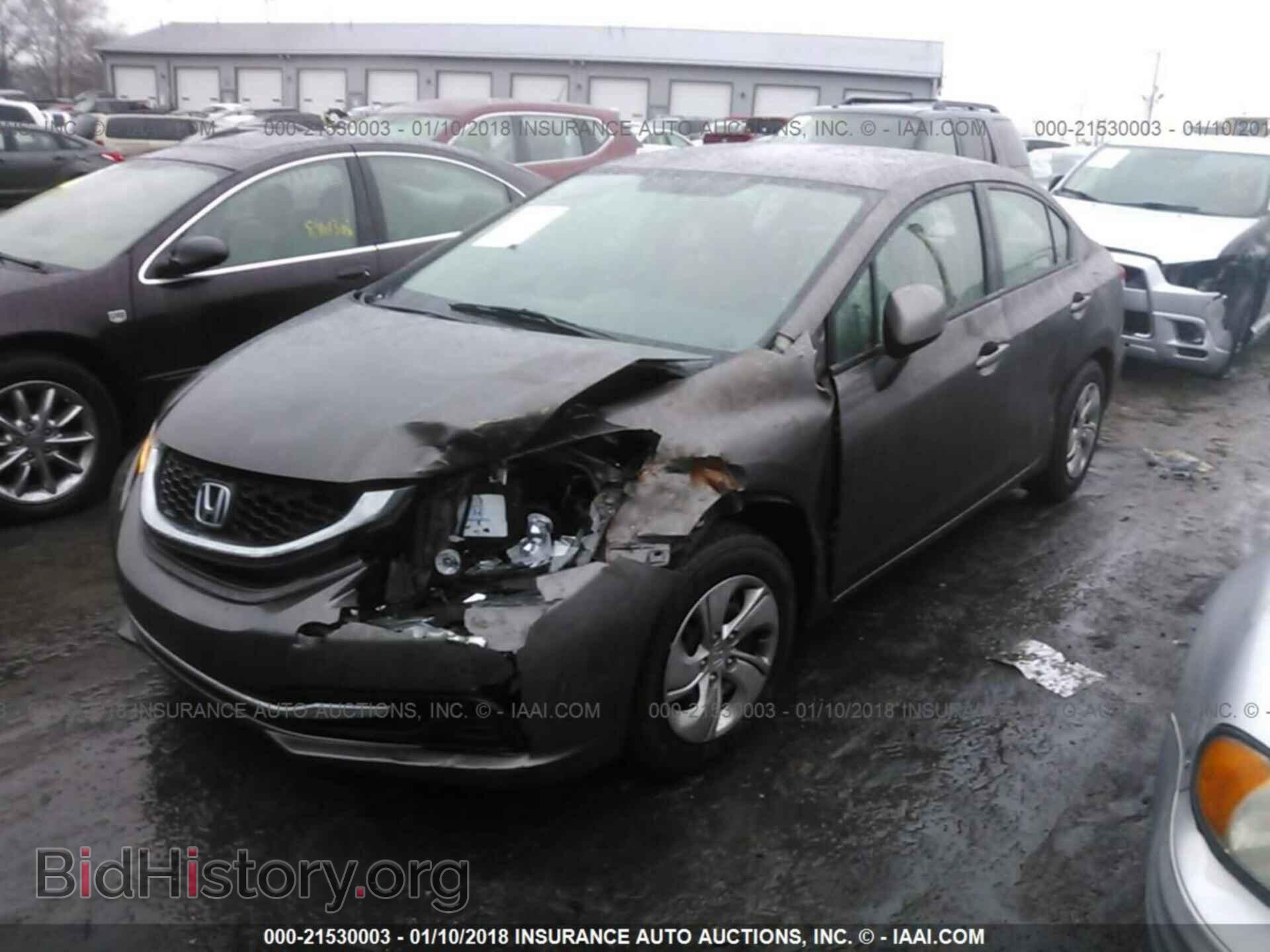 2013 Honda Civic - VIN: 2HGFB2F52DH585167 - Фото 2