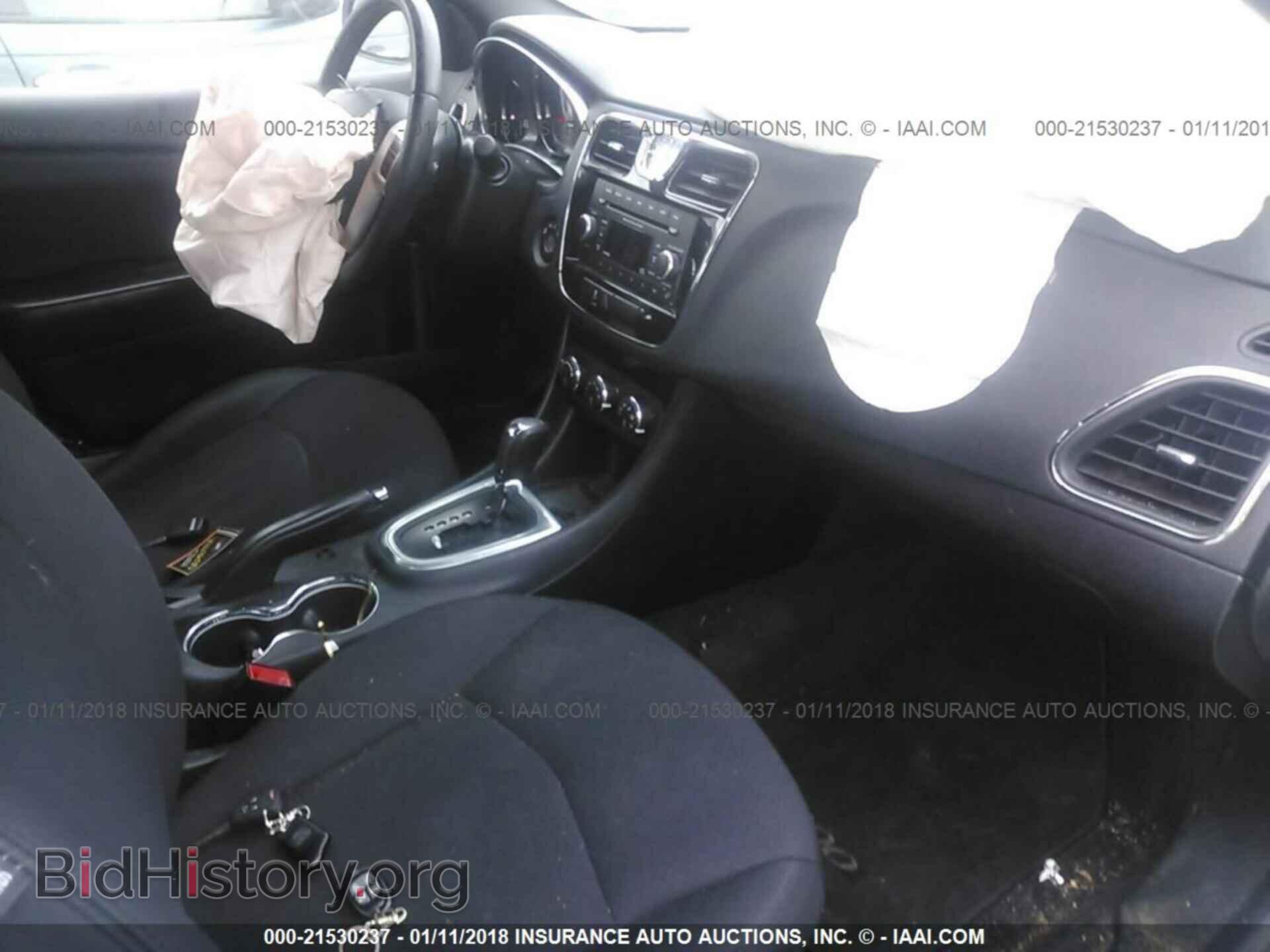 2013 Chrysler 200 - VIN: 1C3CCBBG7DN731967 - Фото 5