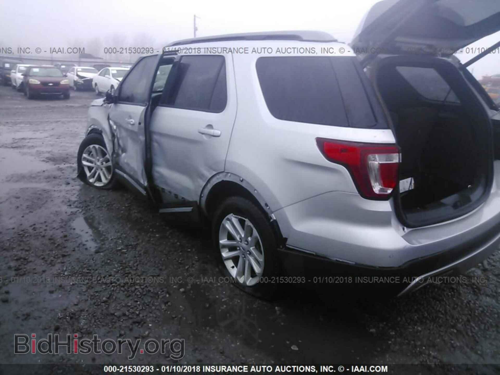 2017 Ford Explorer - VIN: 1FM5K7D89HGD35409 - Photo 3