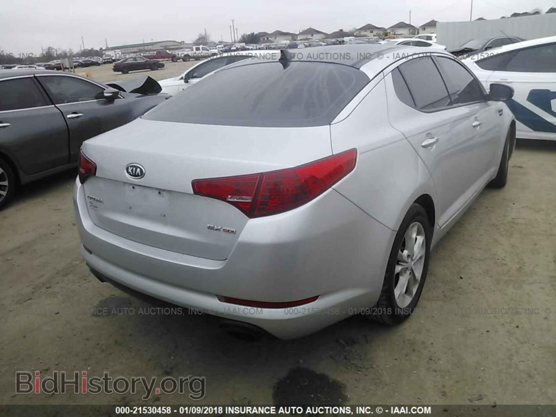 2012 Kia Optima - VIN: 5XXGN4A7XCG023078 - Photo 4