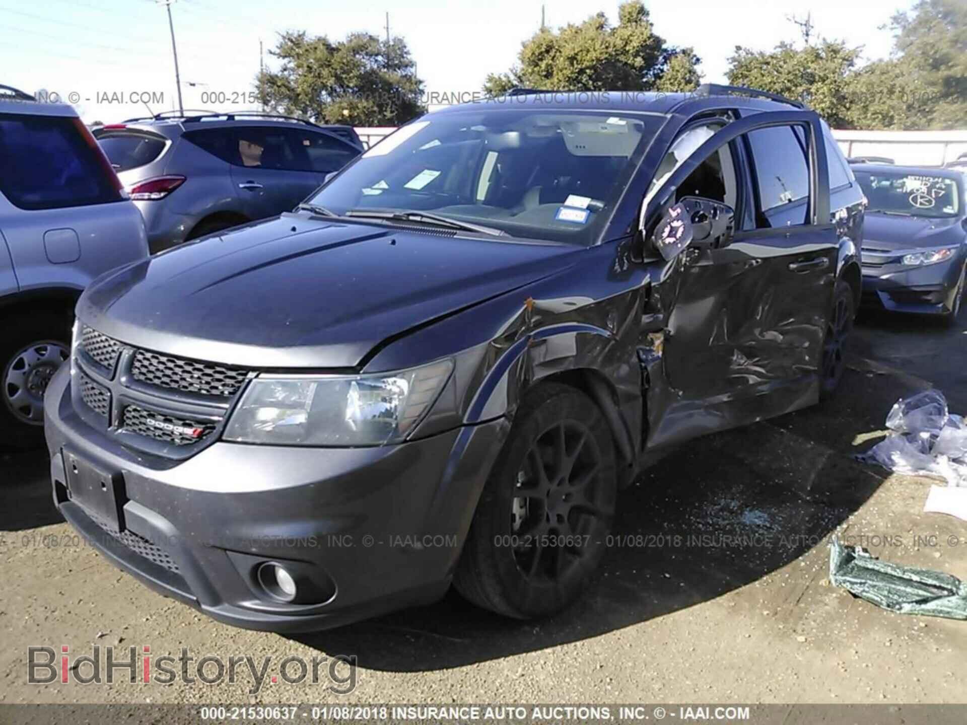 2015 Dodge Journey - VIN: 3C4PDCBG1FT739324 - Photo 2
