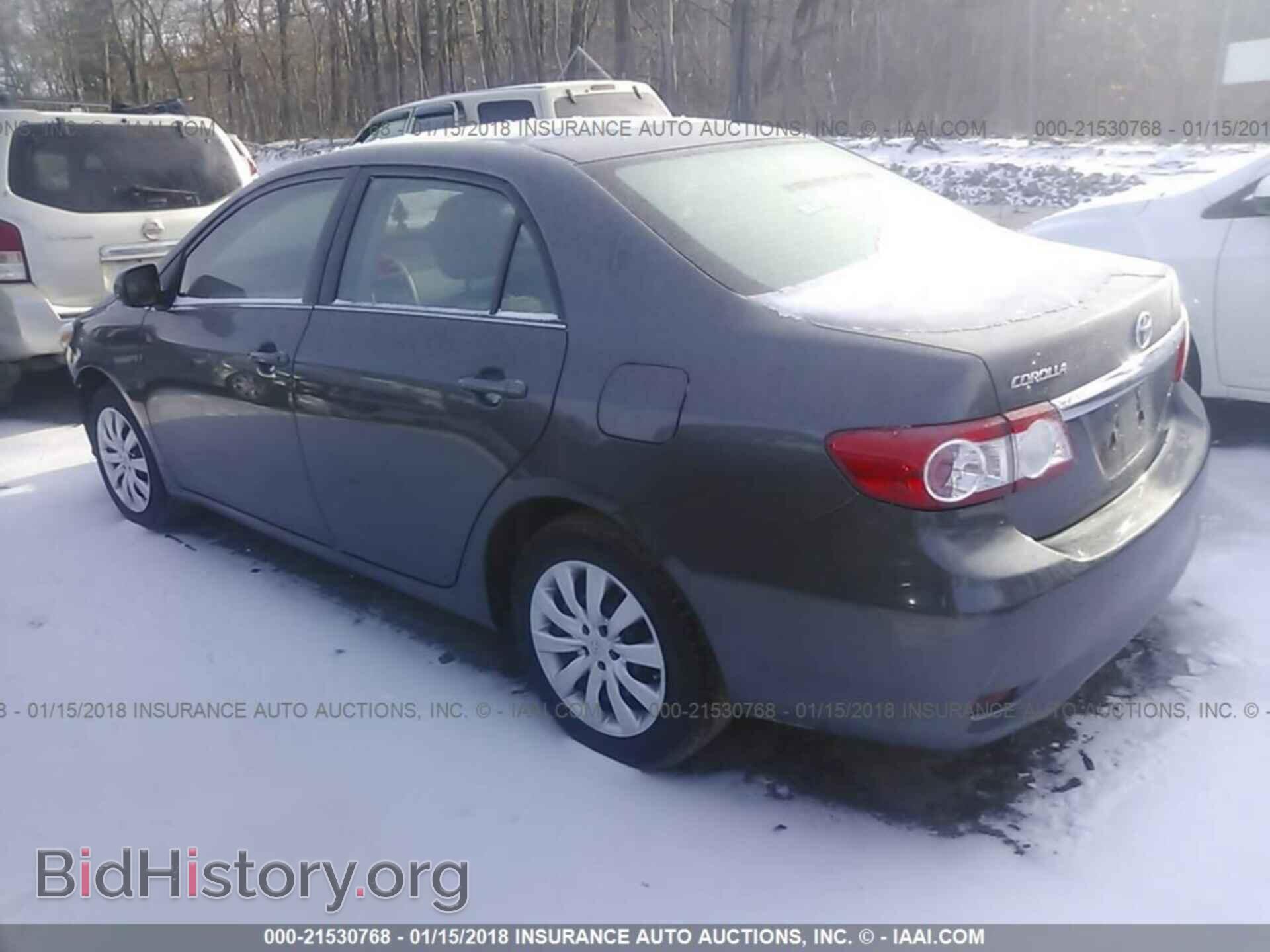 2013 Toyota Corolla - VIN: 2T1BU4EEXDC076104 - Photo 3