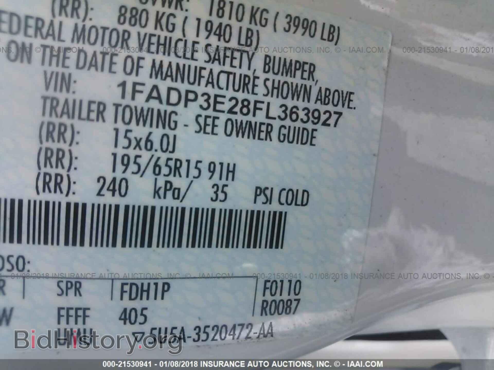 2015 Ford Focus - VIN: 1FADP3E28FL363927 - Photo 9