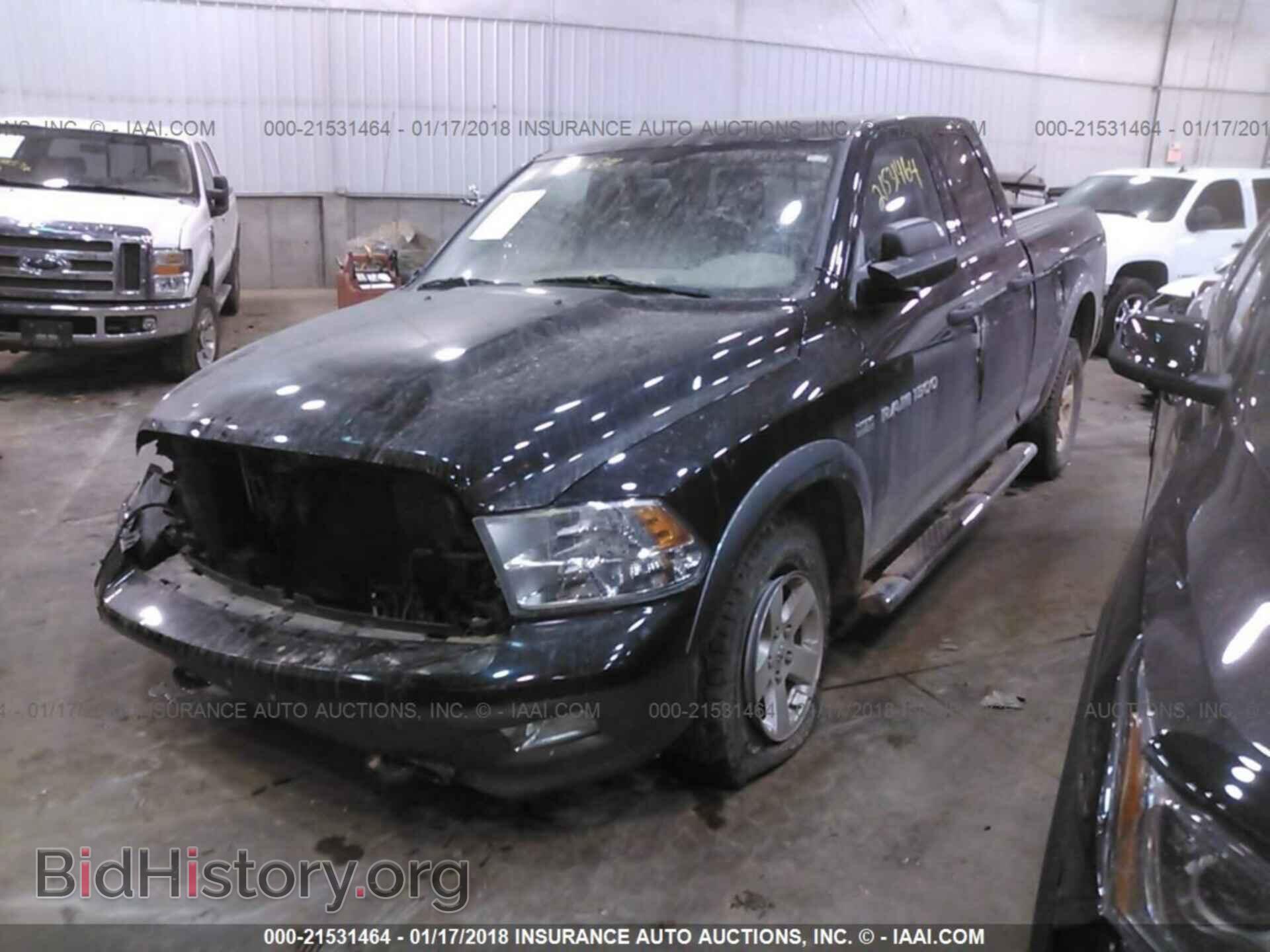2012 Dodge Ram 1500 - VIN: 1C6RD7GT5CS214485 - Photo 2