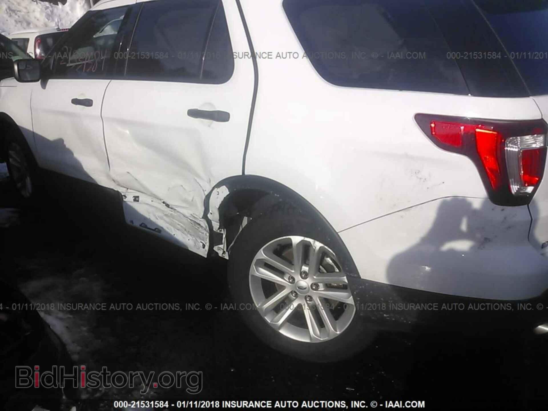 2017 Ford Explorer - VIN: 1FM5K8B86HGB42501 - Photo 6