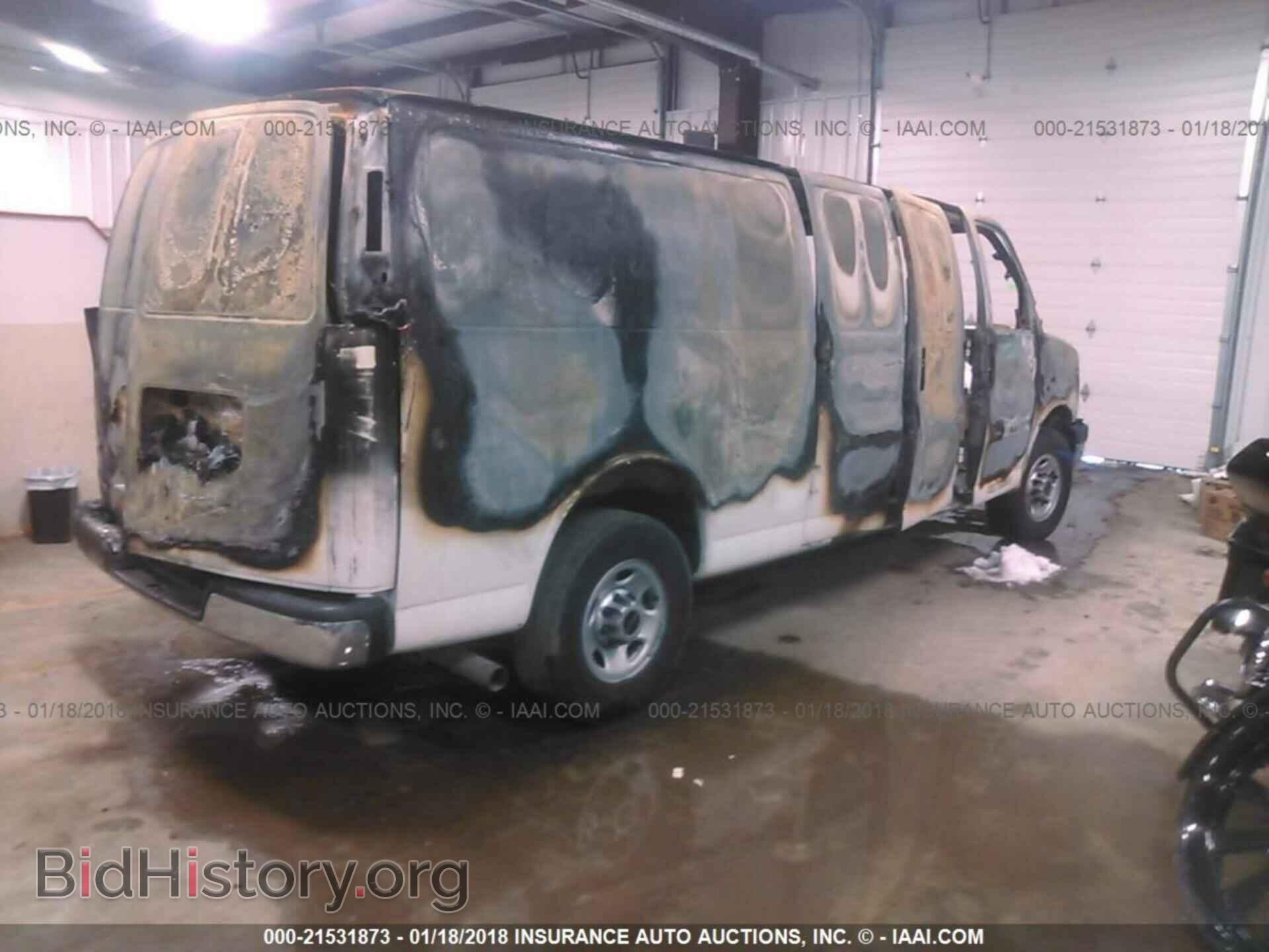 2015 Gmc Savana - VIN: 1GTW7GCF4F1217357 - Фото 4