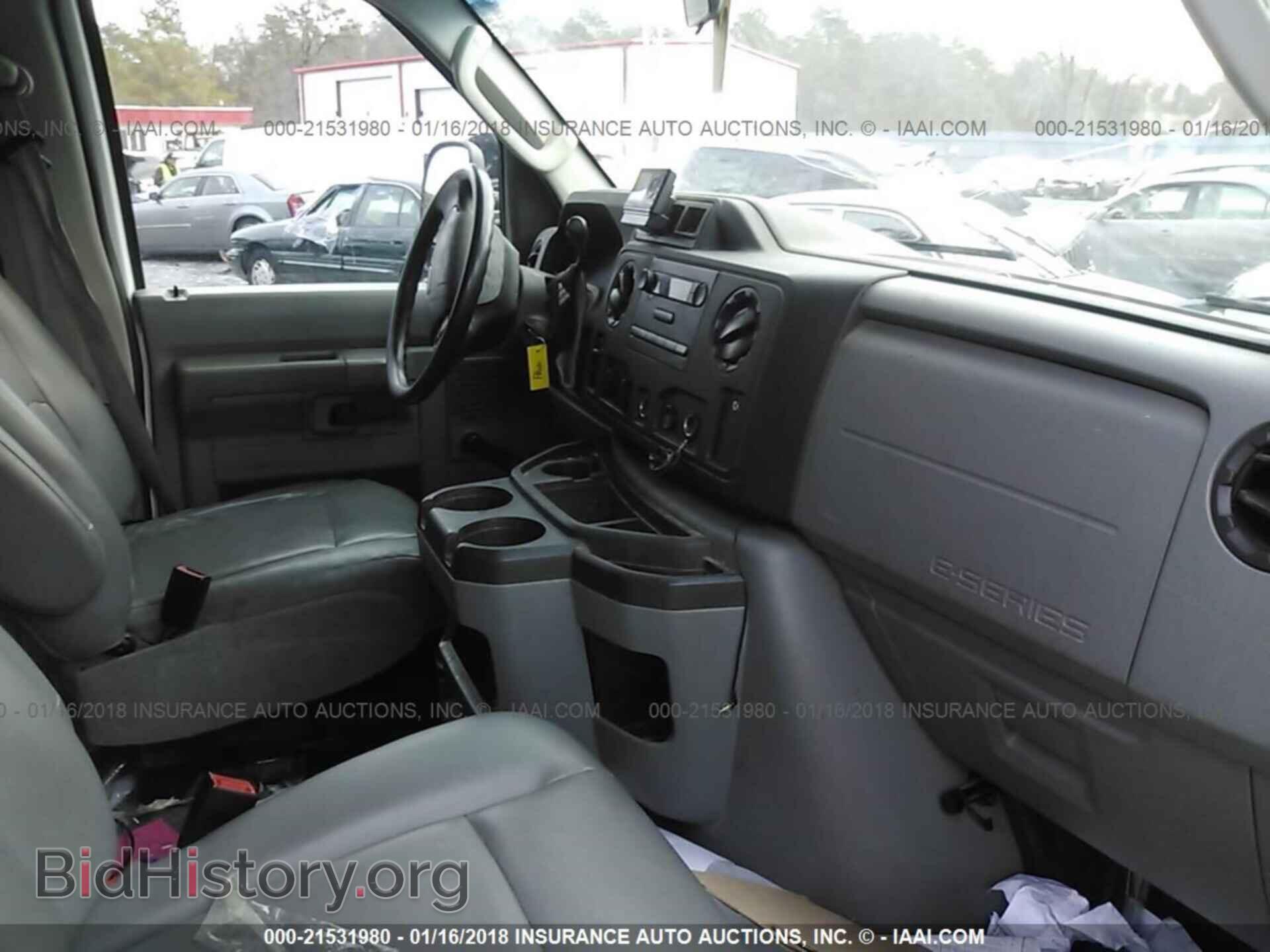 2013 Ford Econoline - VIN: 1FTNE2EL7DDA97718 - Photo 5