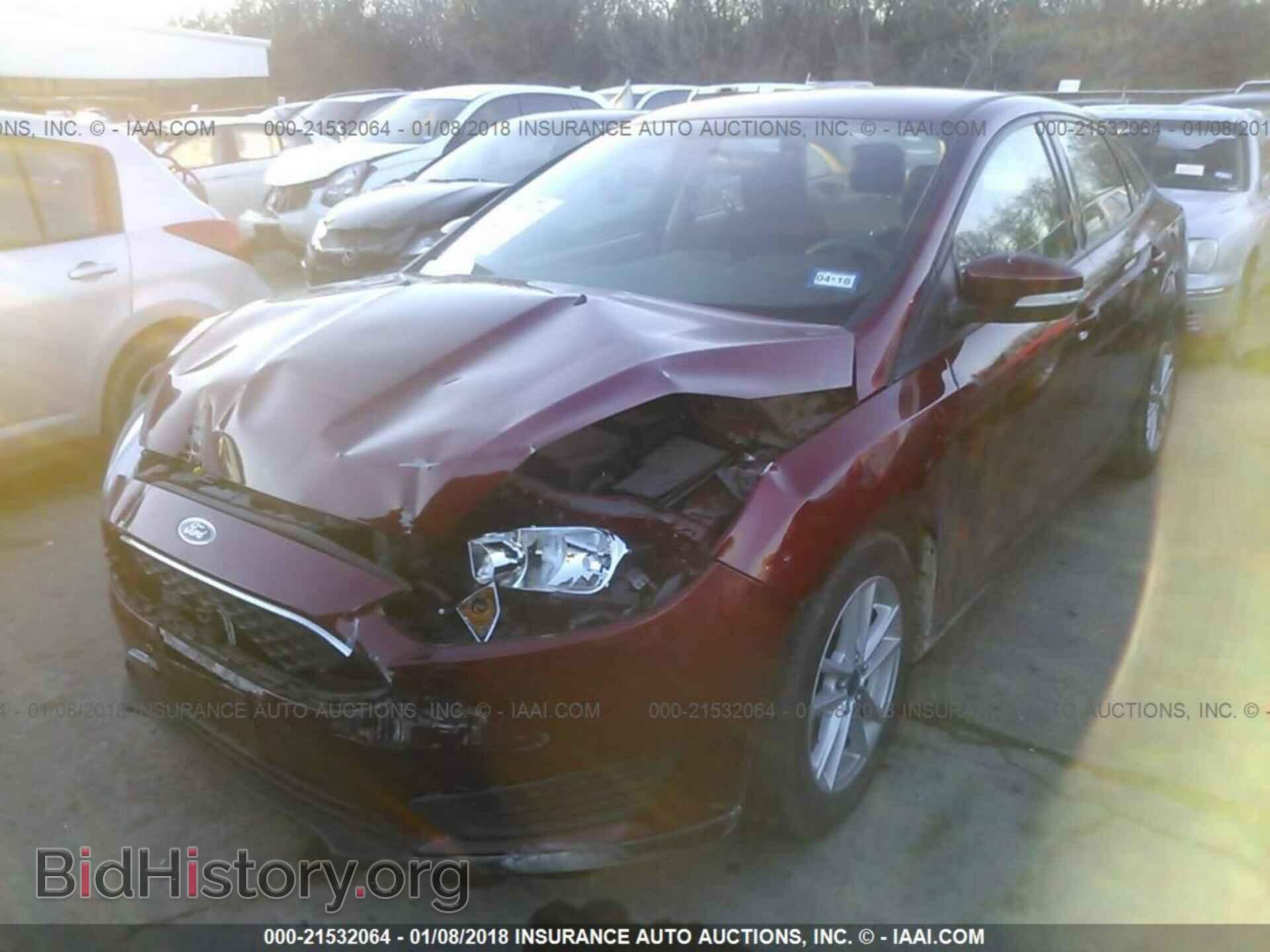 2016 Ford Focus - VIN: 1FADP3F28GL237907 - Фото 2