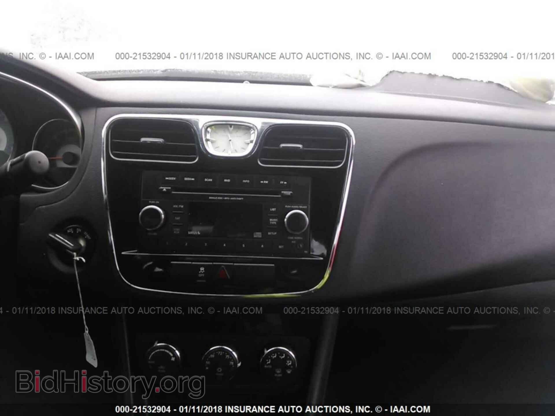 2014 Chrysler 200 - VIN: 1C3CCBBB8EN183578 - Фото 6