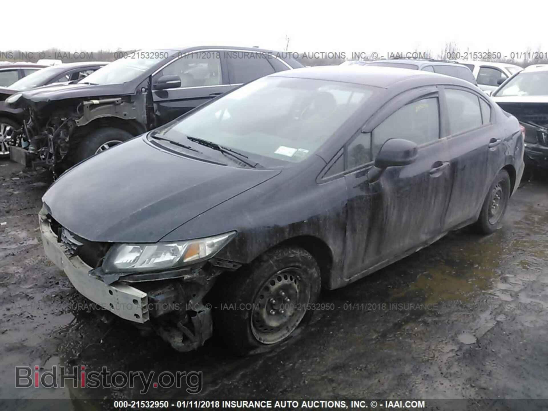 2013 Honda Civic - VIN: 2HGFB2F50DH523766 - Фото 2