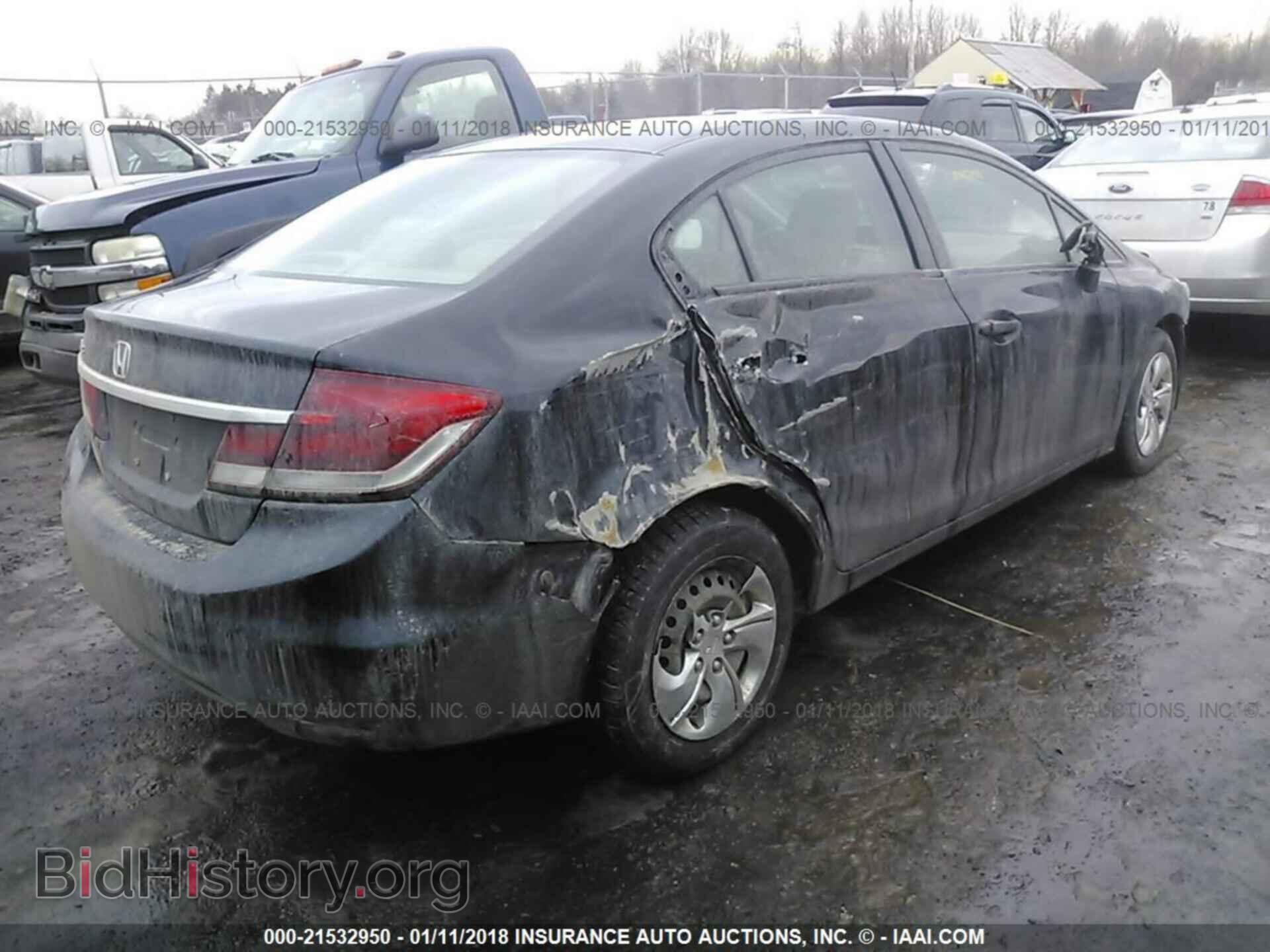 2013 Honda Civic - VIN: 2HGFB2F50DH523766 - Фото 4