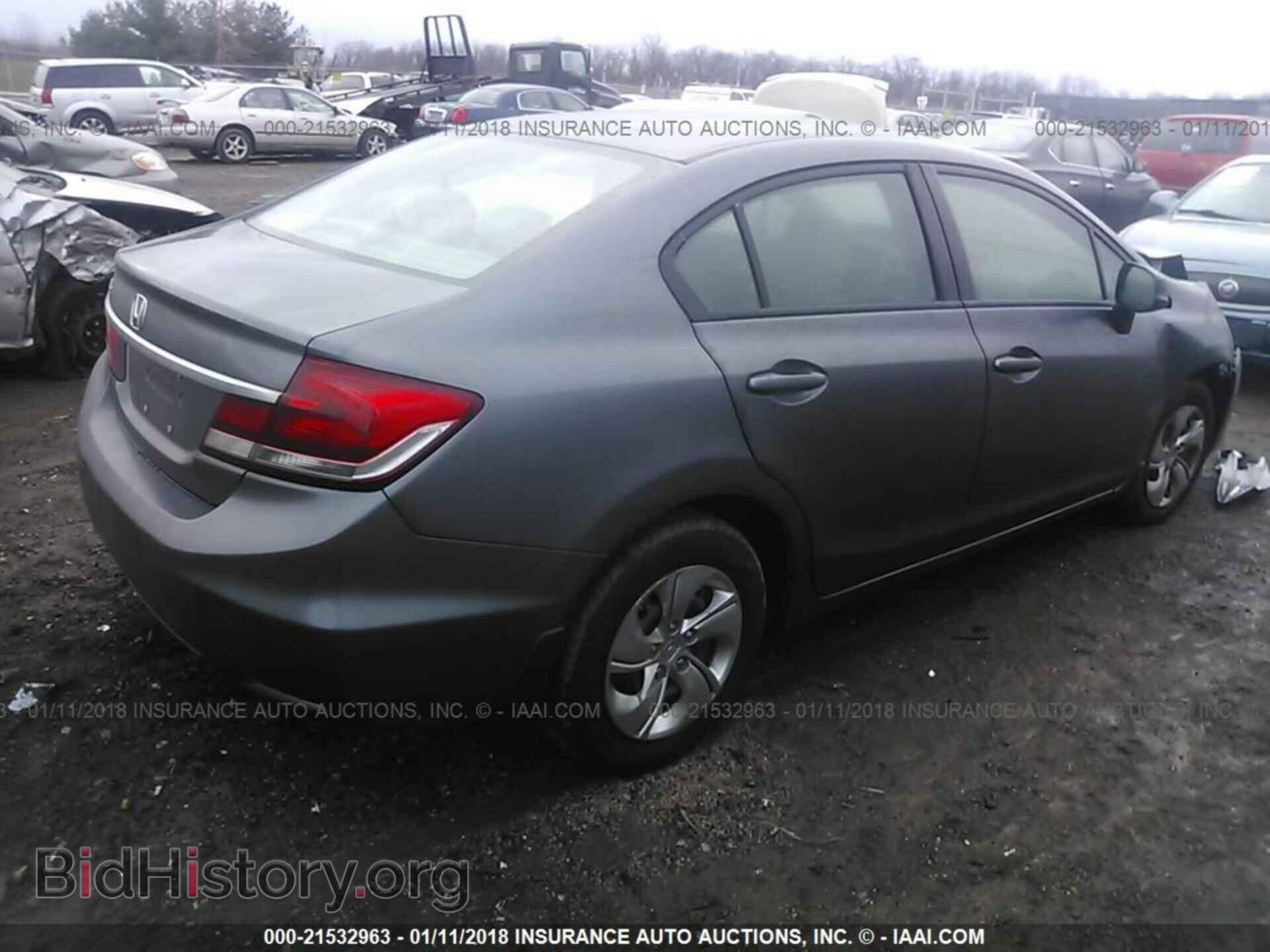 2013 Honda Civic - VIN: 19XFB2F51DE054049 - Фото 4