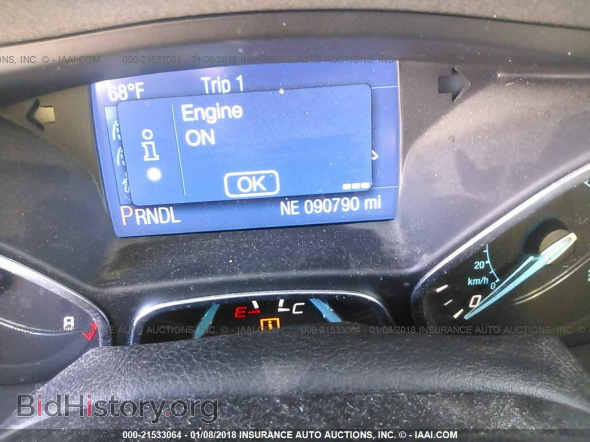 2014 Ford Focus - VIN: 1FADP3F27EL183884 - Photo 7