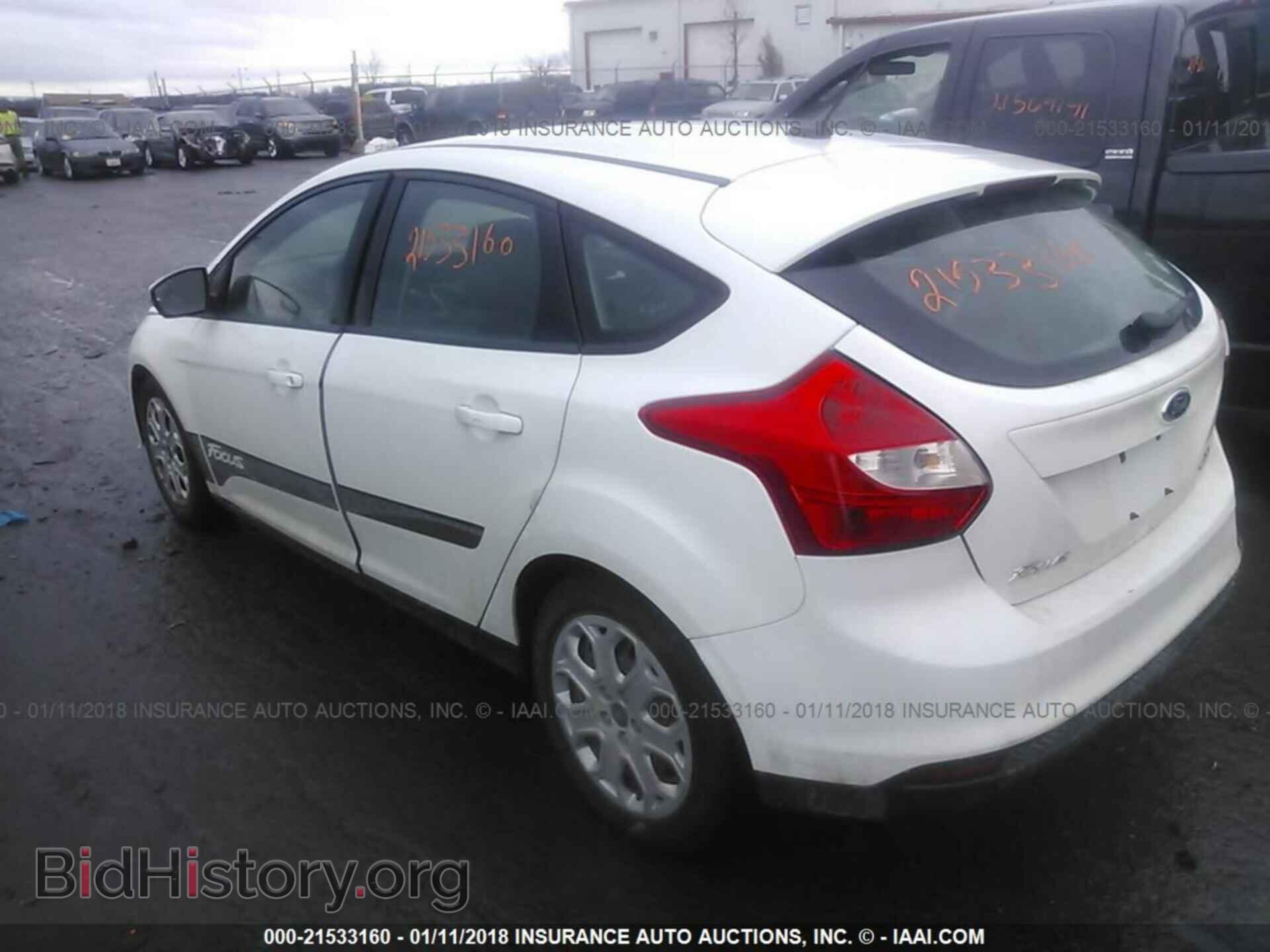 2012 Ford Focus - VIN: 1FAHP3K29CL449121 - Photo 3