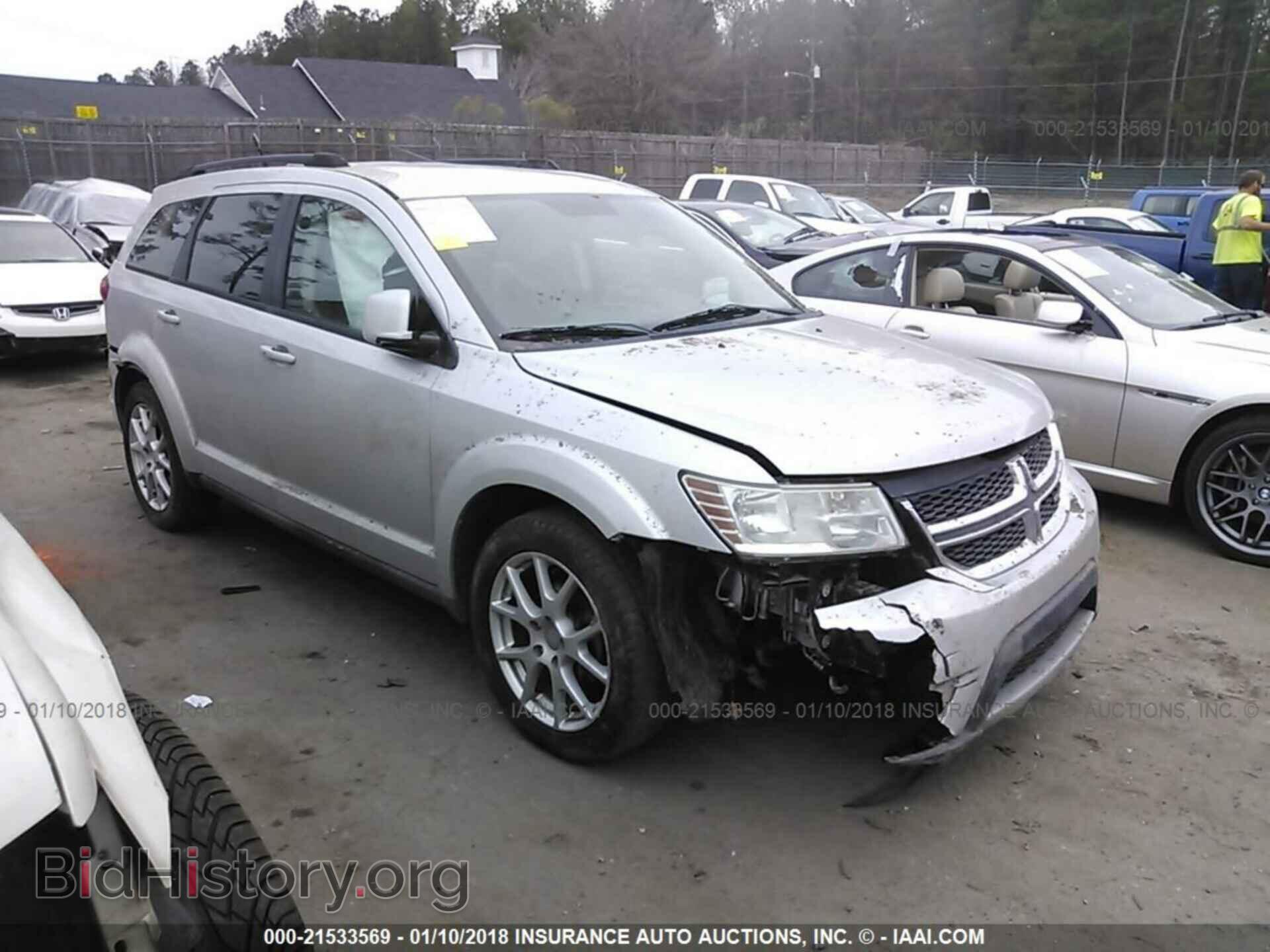 Photo 3D4PG1FG6BT540885 - Dodge Journey 2011